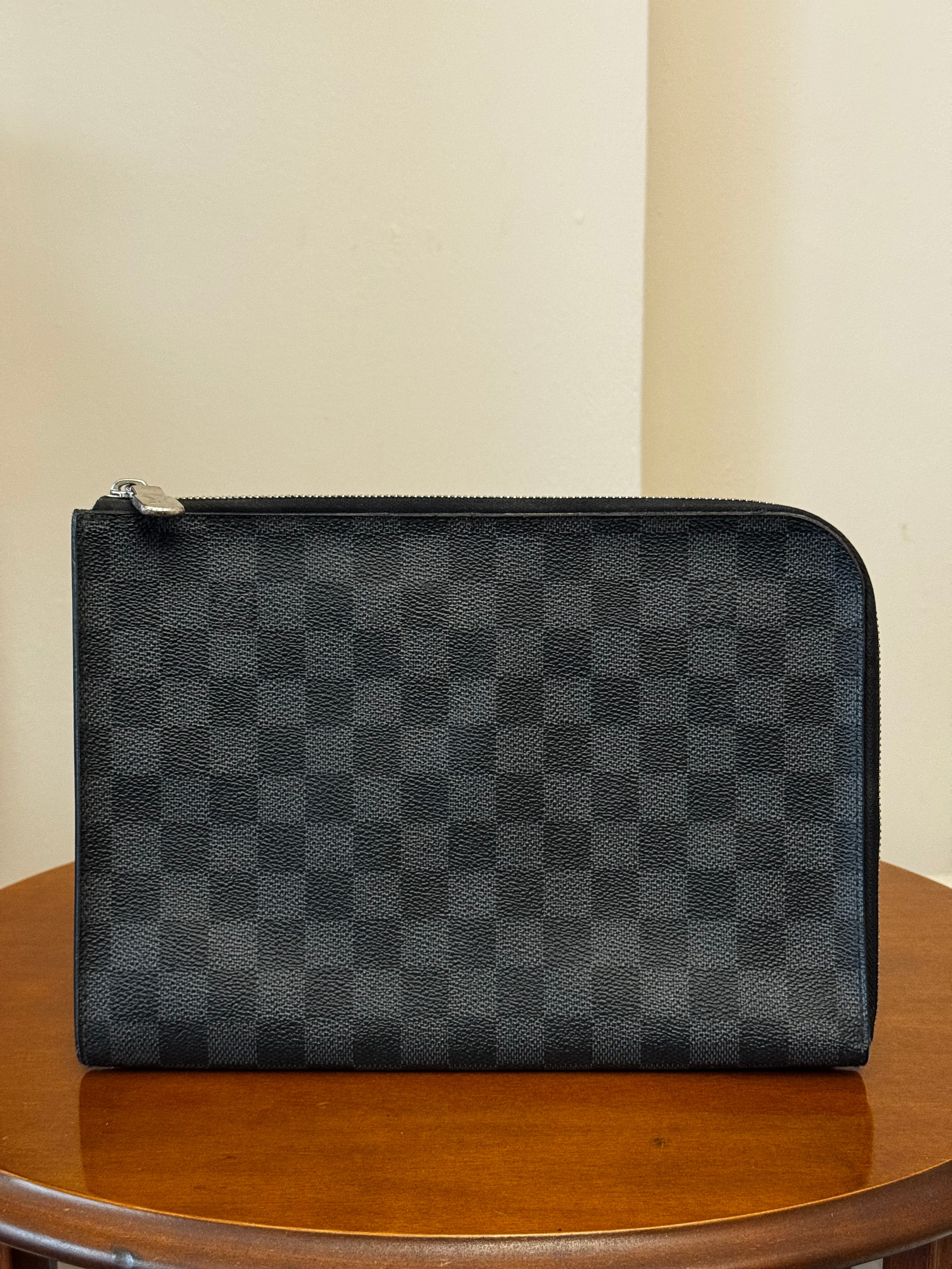Louis Vuitton Pochette Etui PM