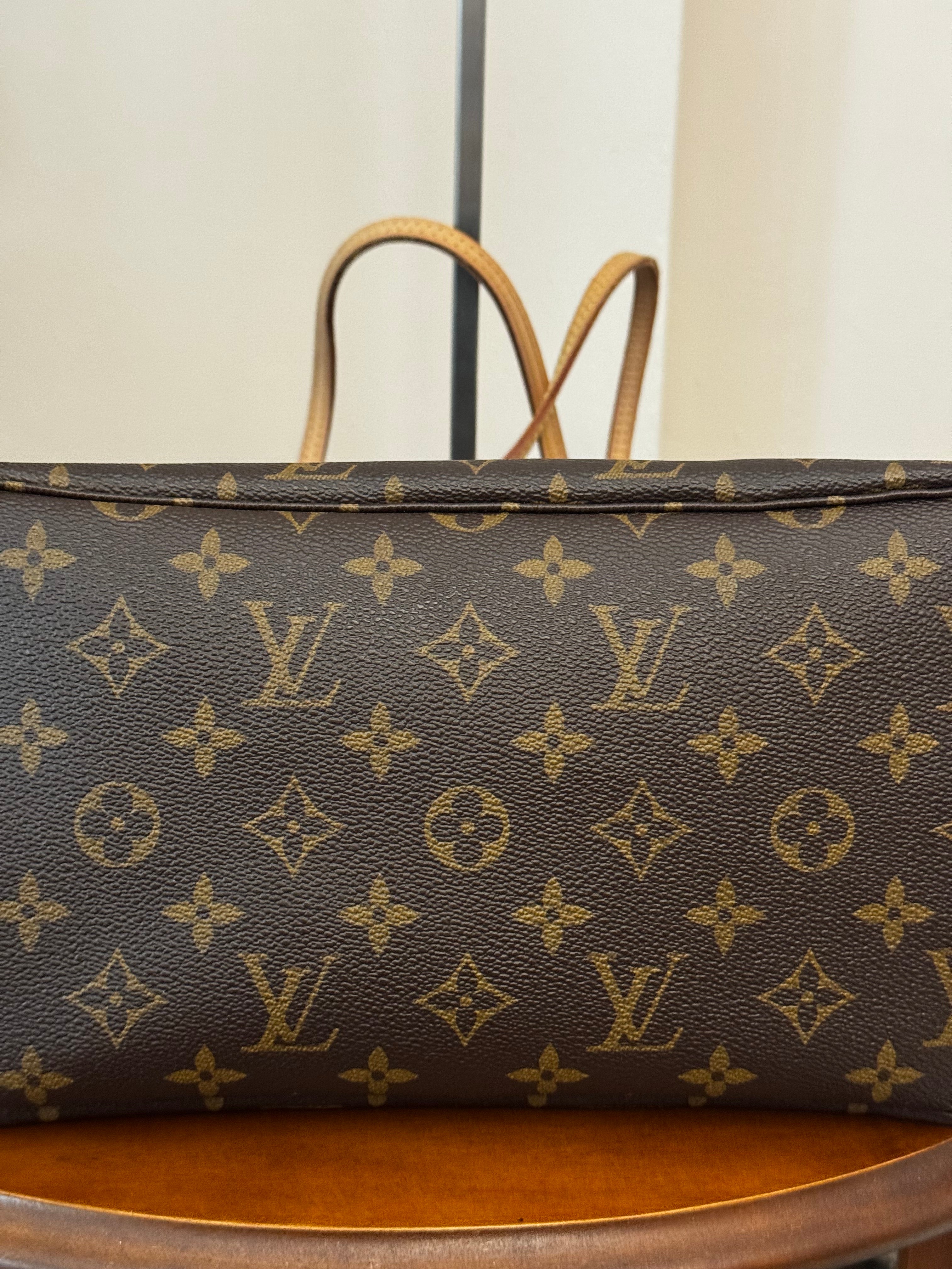 Louis Vuitton Neverfull MM