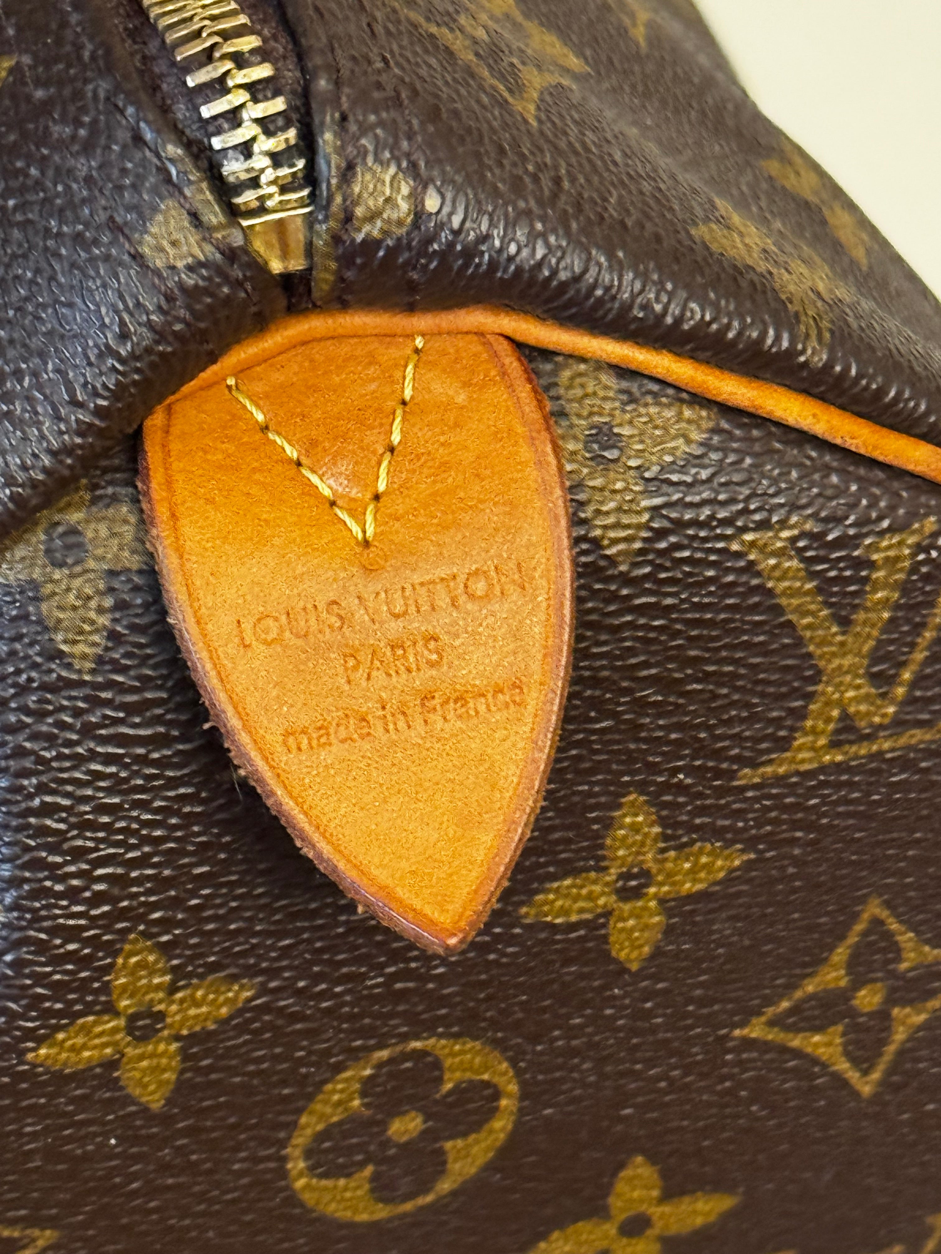 Louis Vuitton Speedy 30