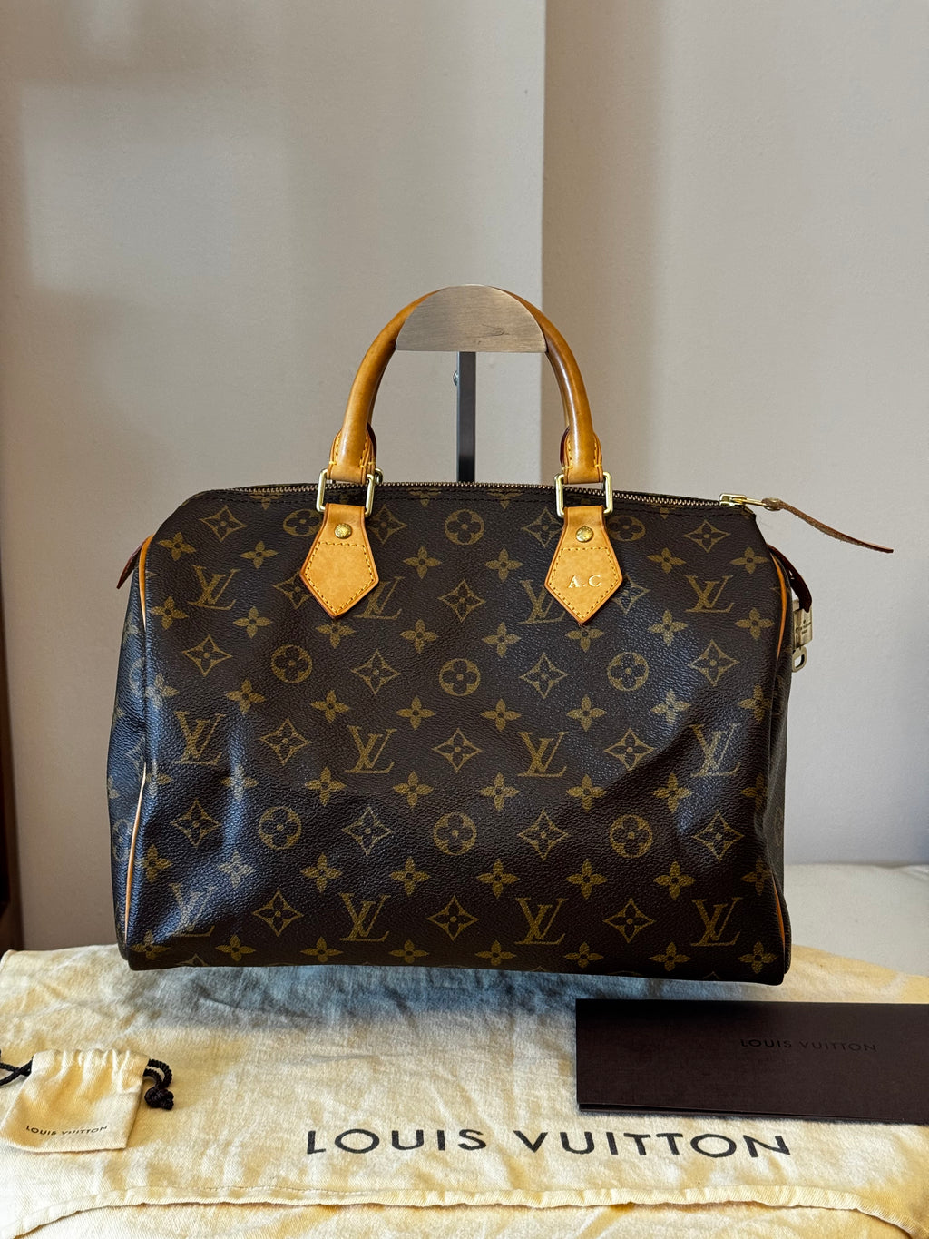 Louis Vuitton Speedy 30