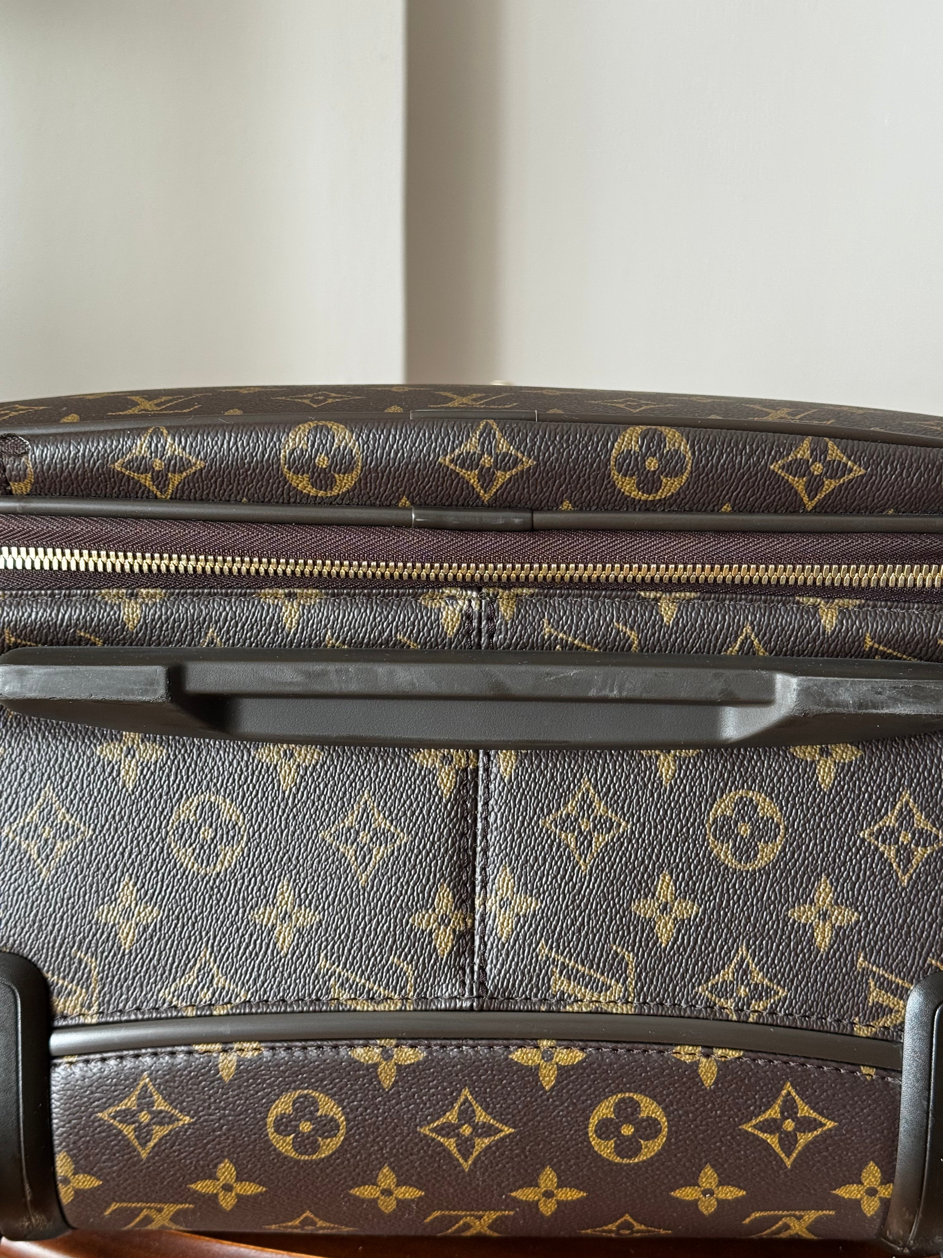 Louis Vuitton Pégase 50