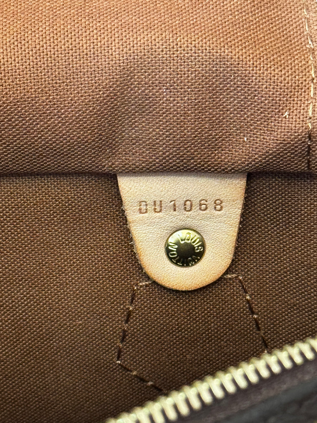 Louis Vuitton Speedy 30