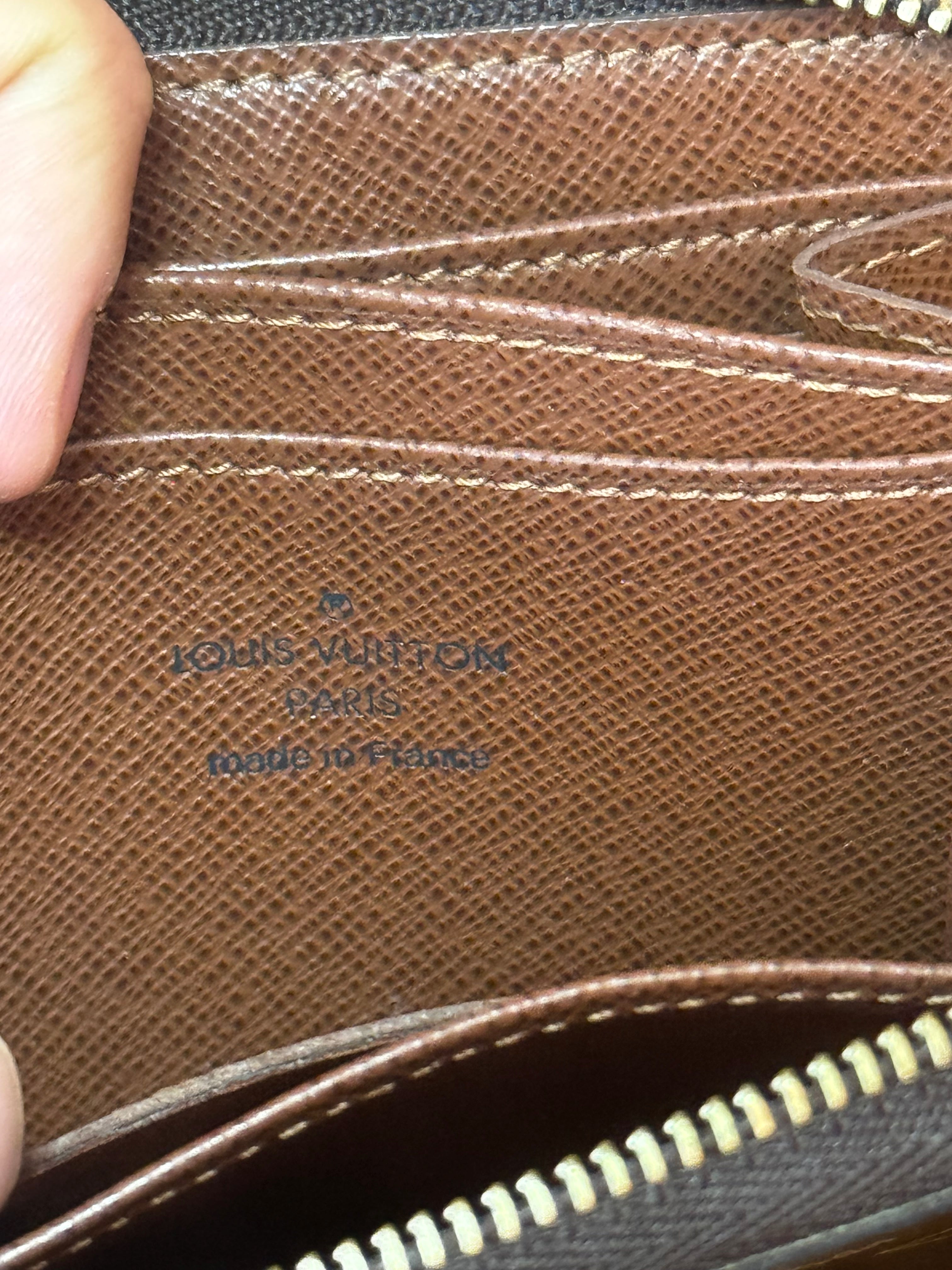 Louis Vuitton Portamonete Zippy