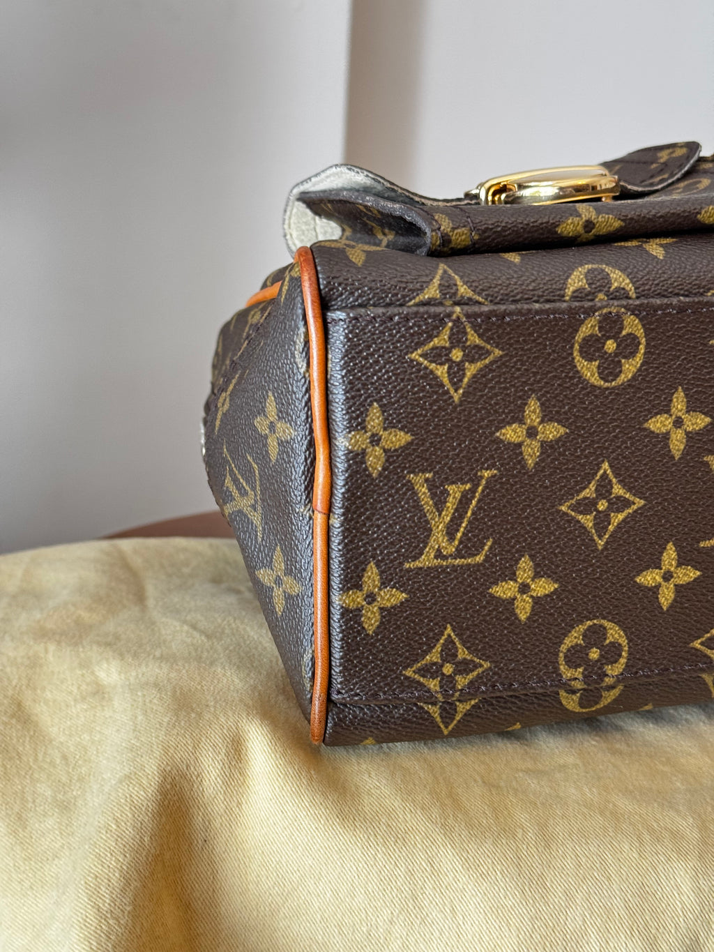 Louis Vuitton Manhattan GM