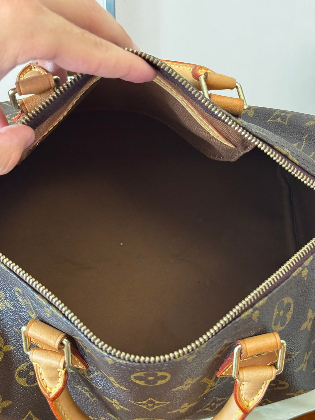 Louis Vuitton Speedy 30