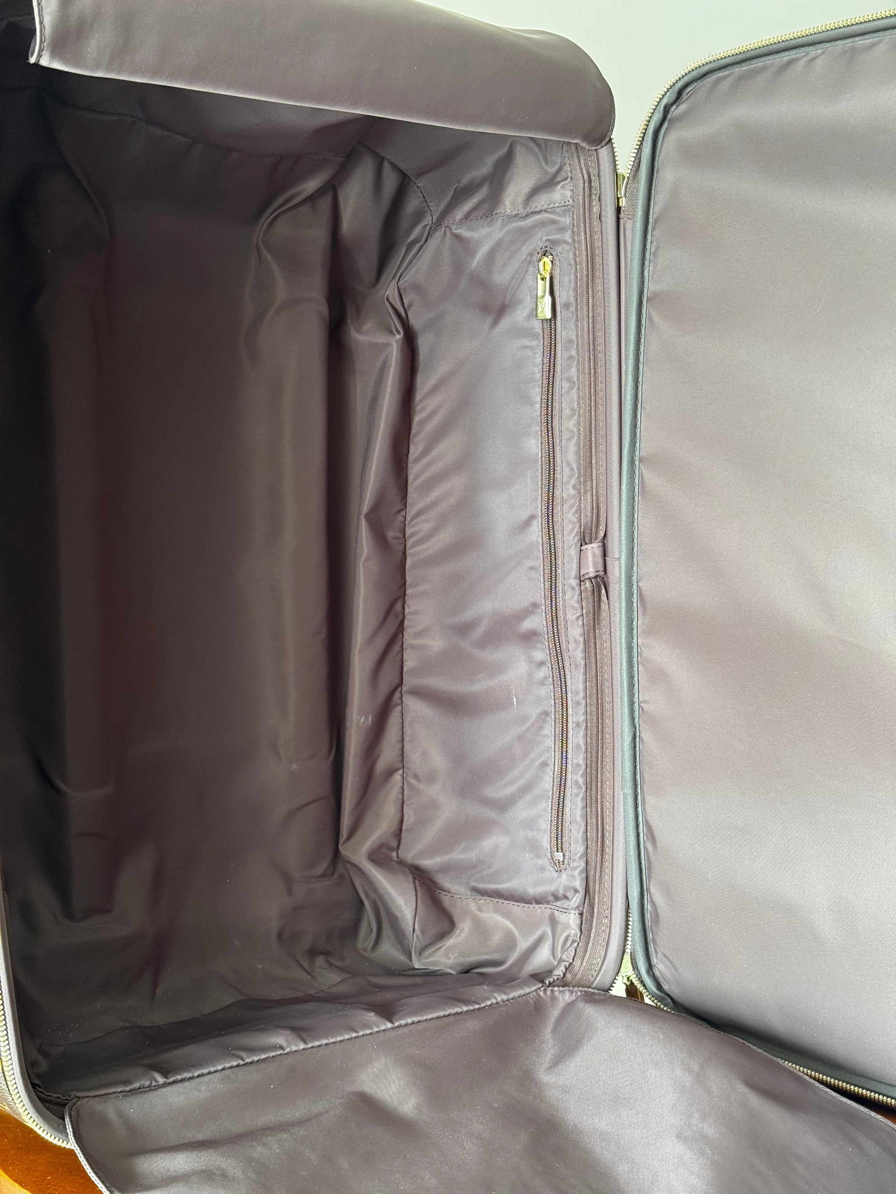 Louis Vuitton Pégase 50