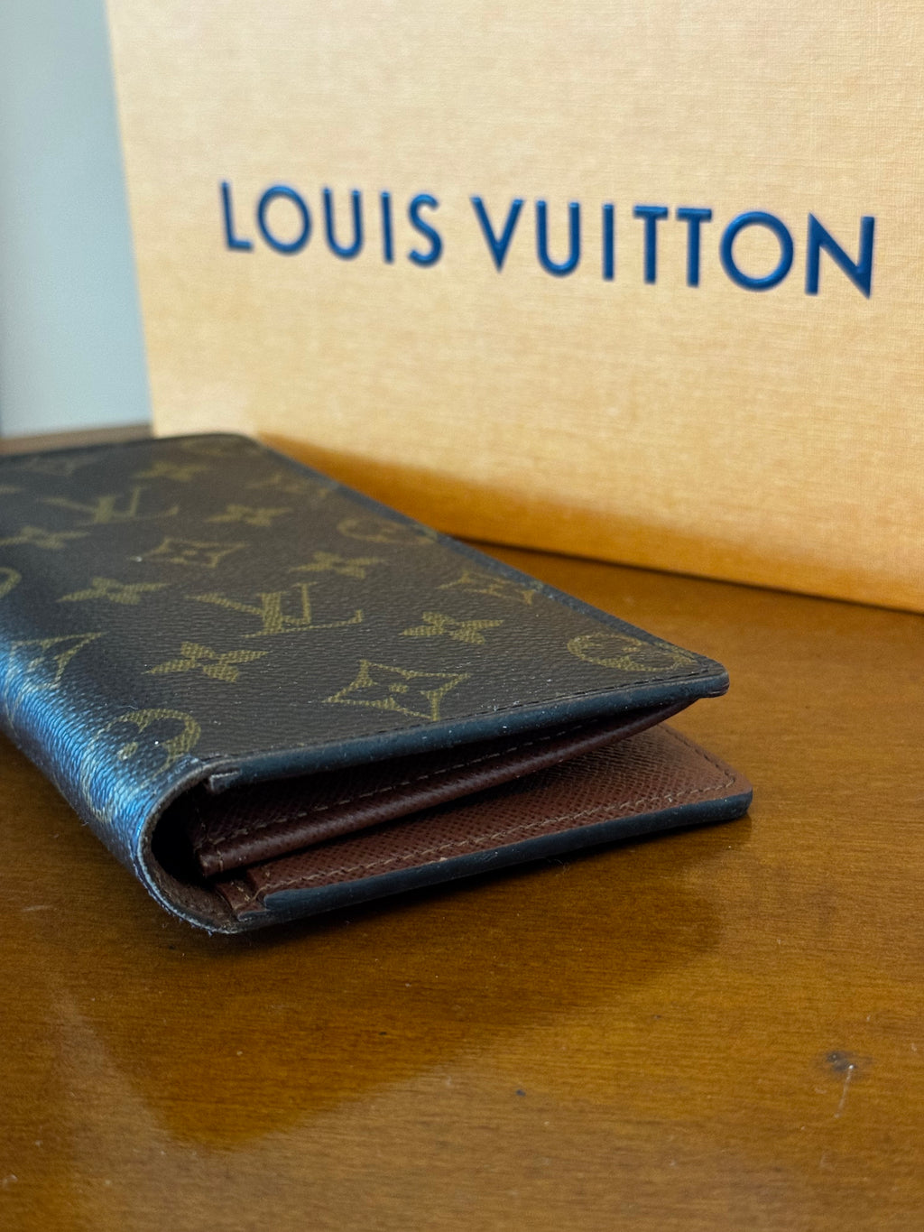 Louis Vuitton Brazza