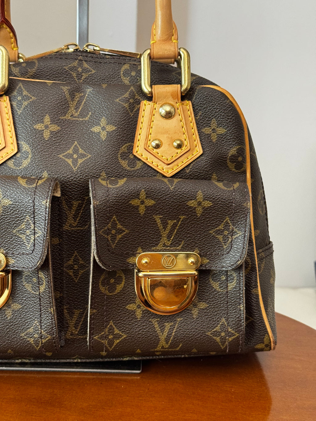 Louis Vuitton Manhattan