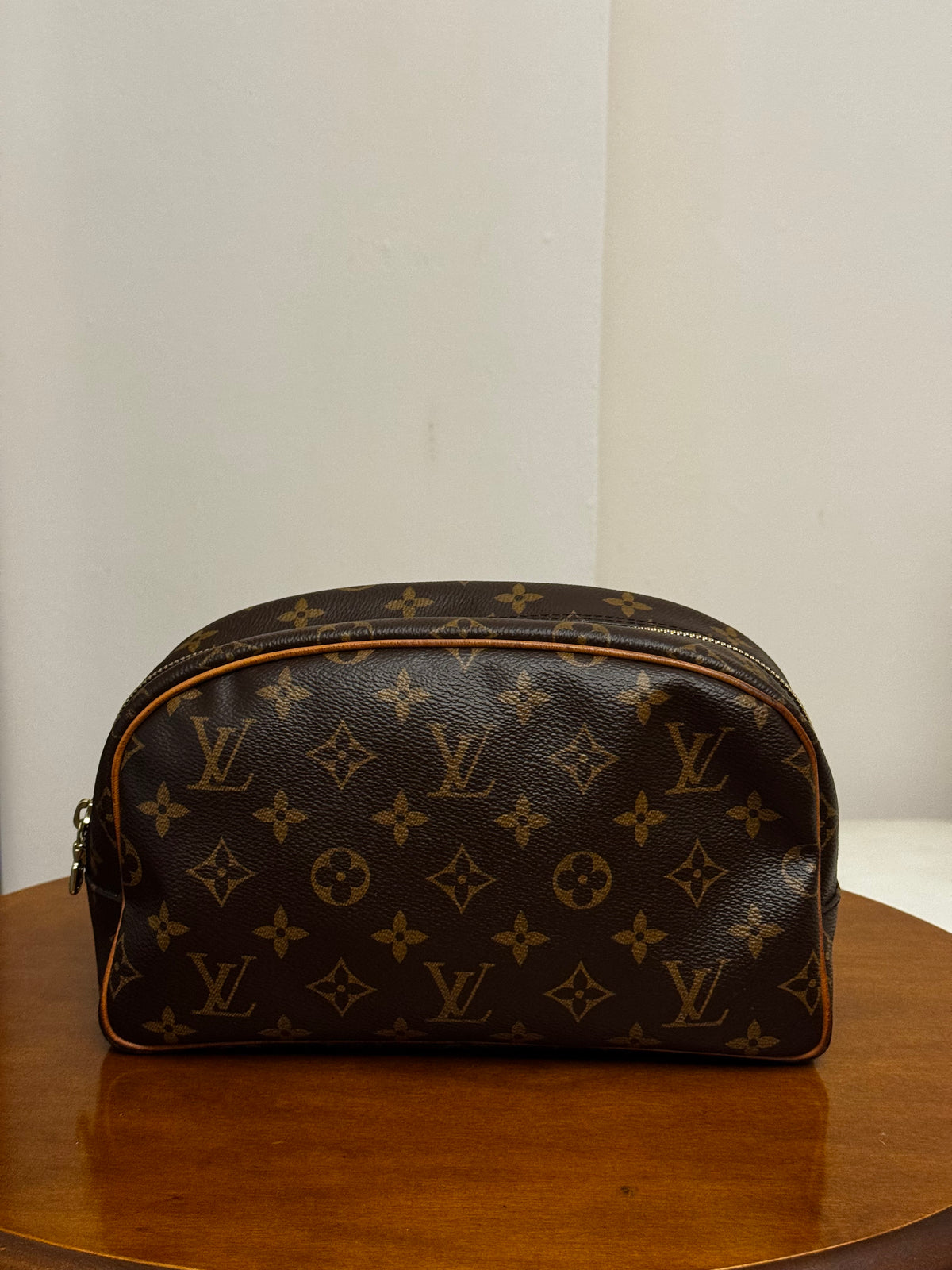 Louis Vuitton Trousse Toilette
