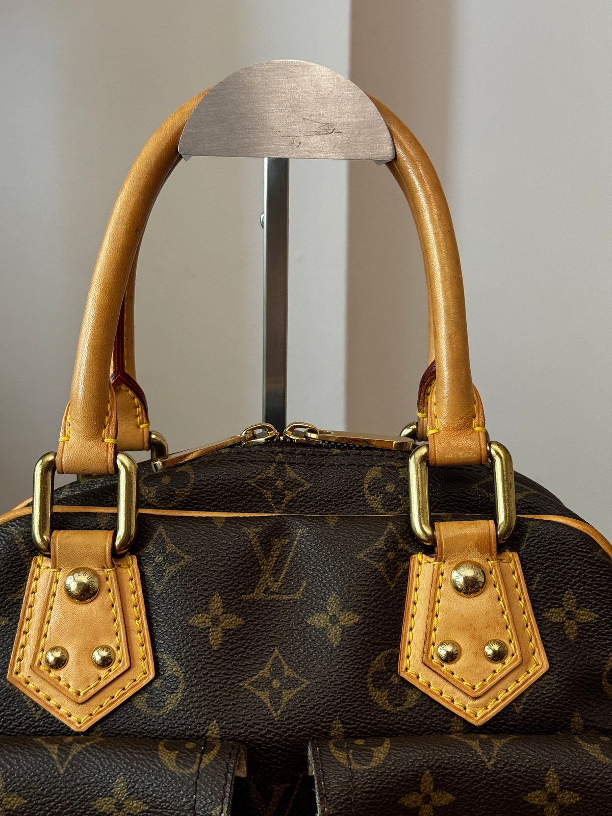 Louis Vuitton Manhattan