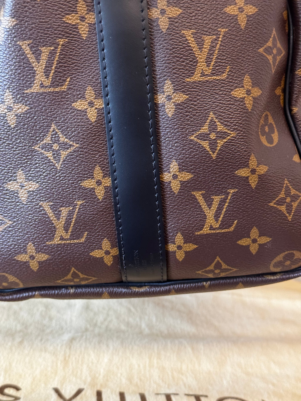 Louis Vuitton Keepal 45 bandoulière
