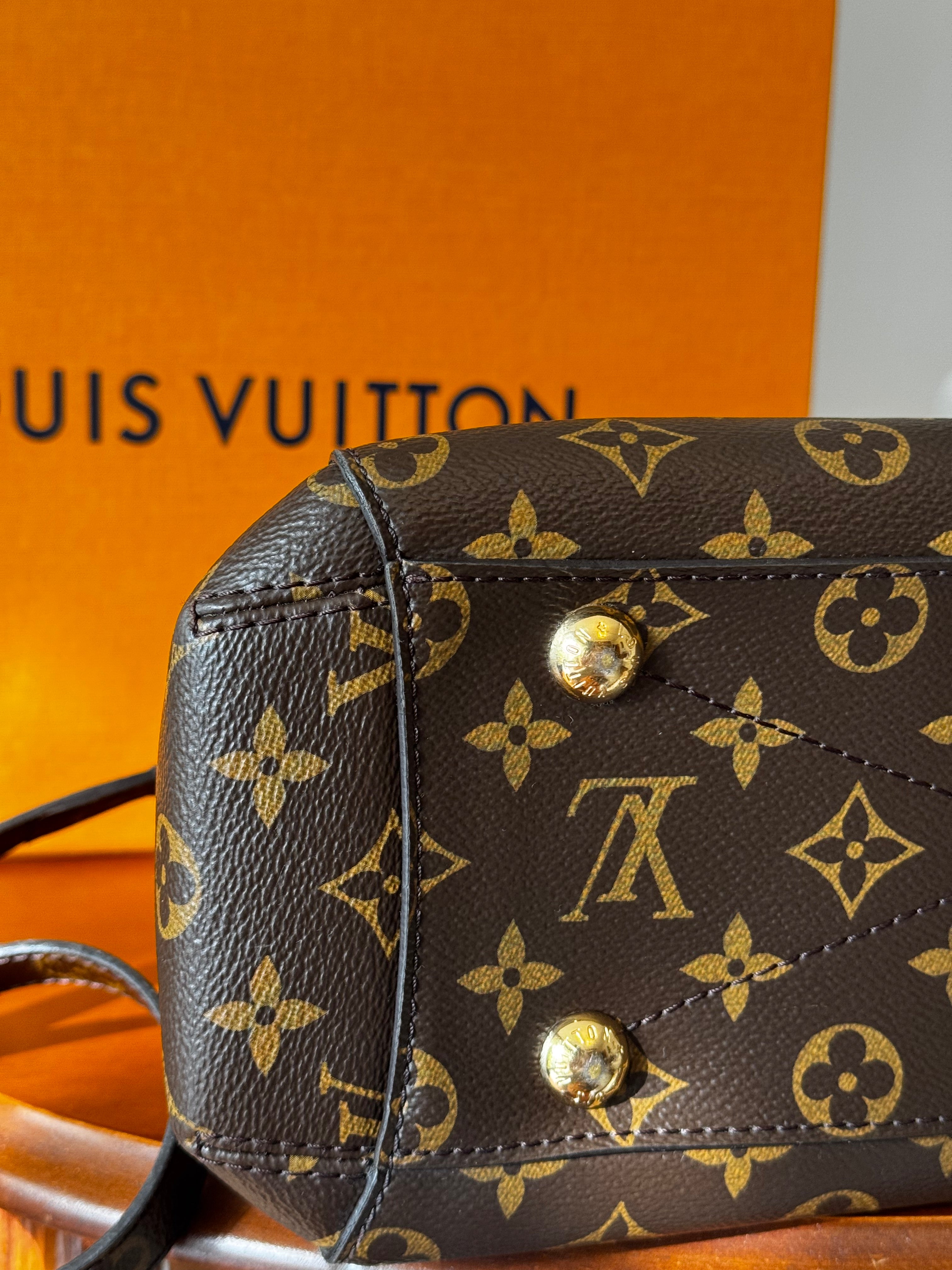 Louis vuitton Montaigne PM