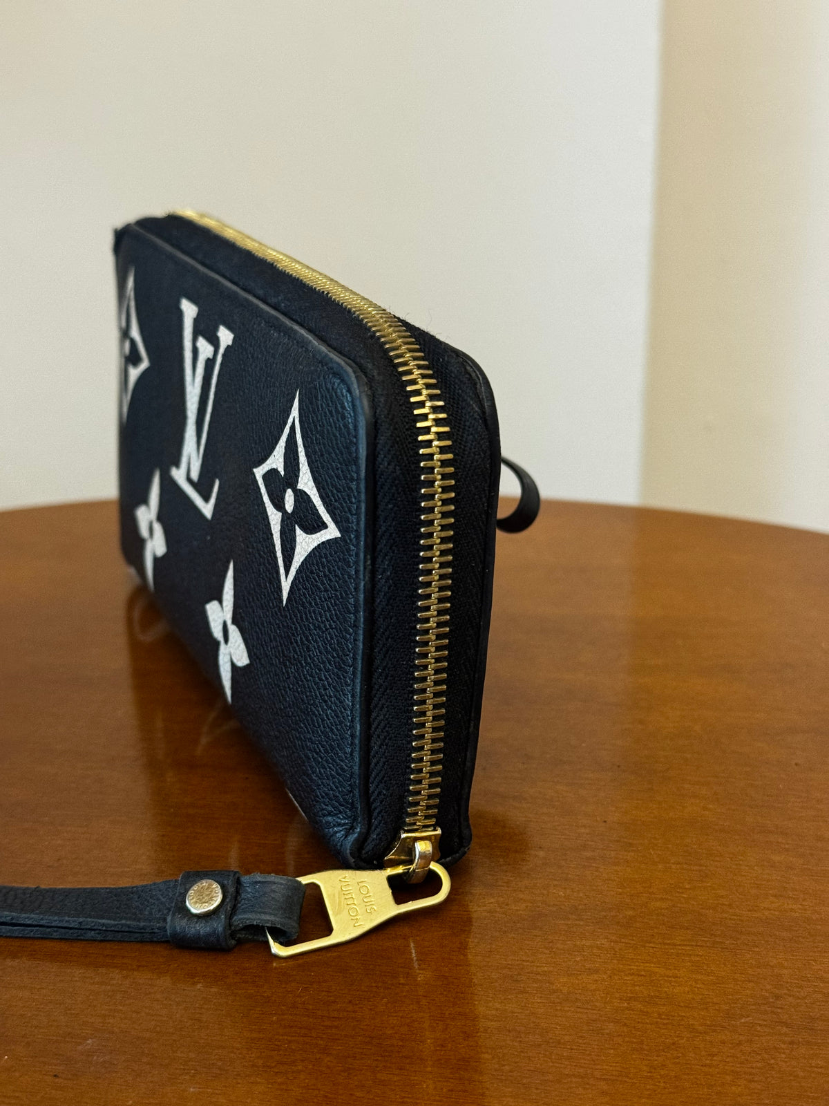 Louis Vuitton zippy Bicolor Monogram Empreinte