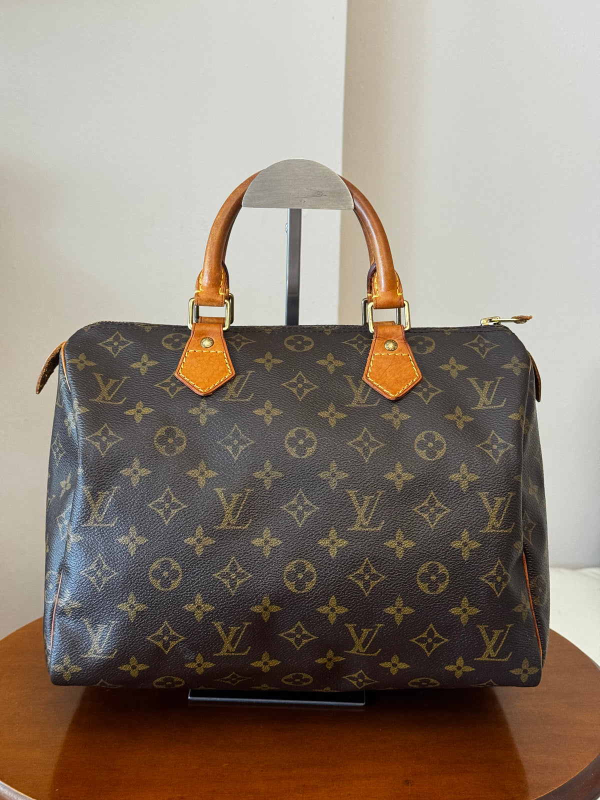 Louis Vuitton Speedy 30