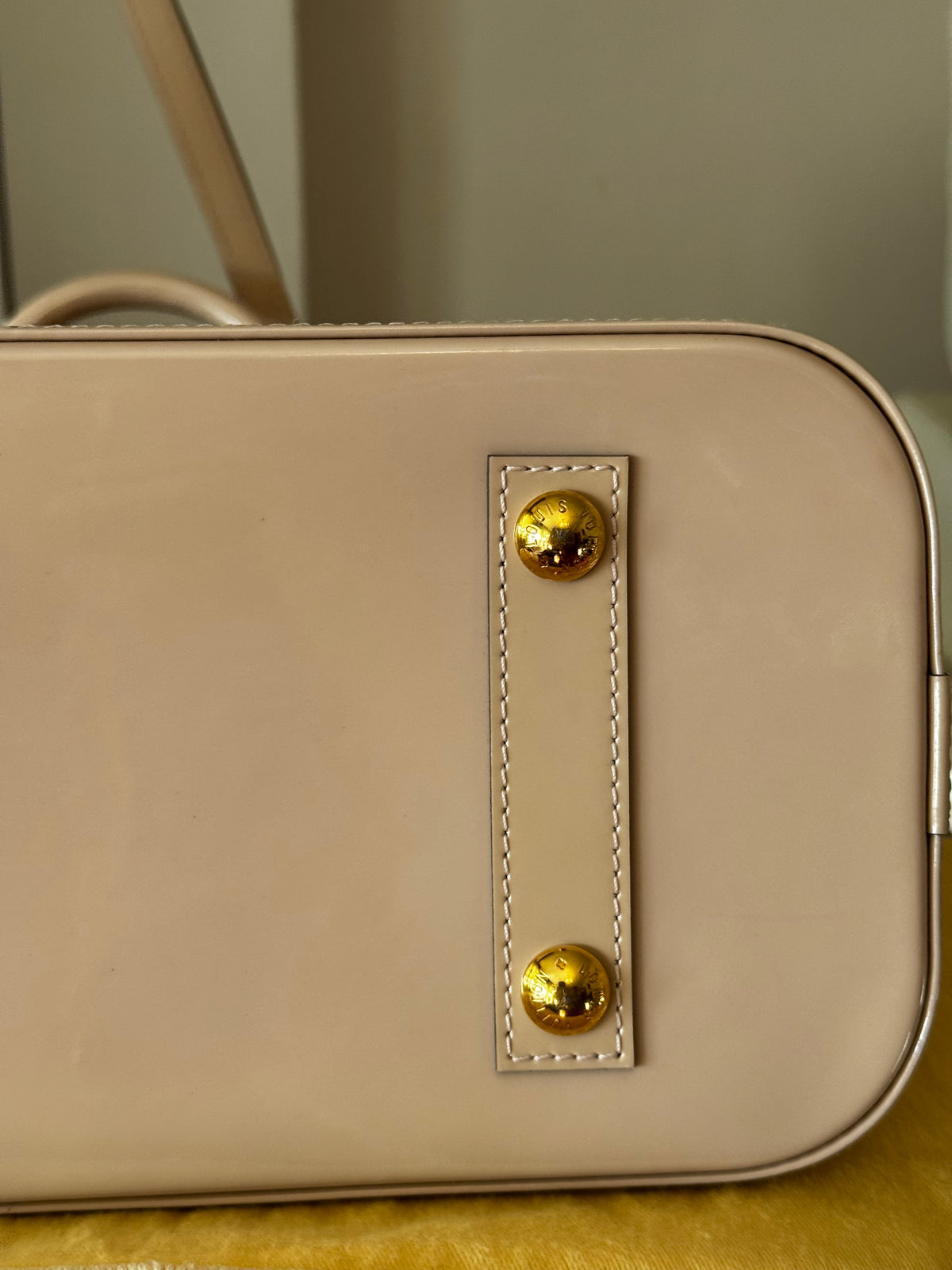 Louis Vuitton Alma