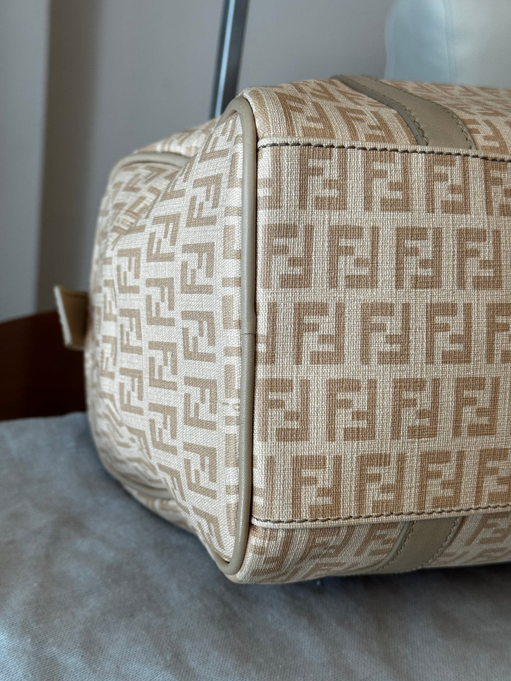 Fendi FOREVER/ZUCCHIN+ COW+CAMELLIA