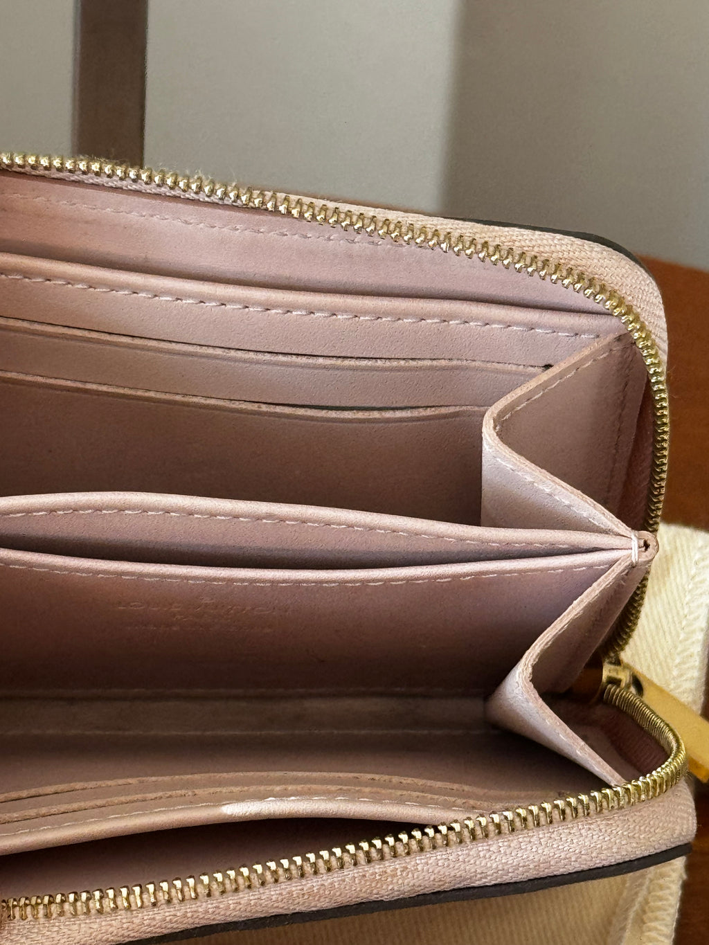 Louis Vuitton Portamonete Zippy