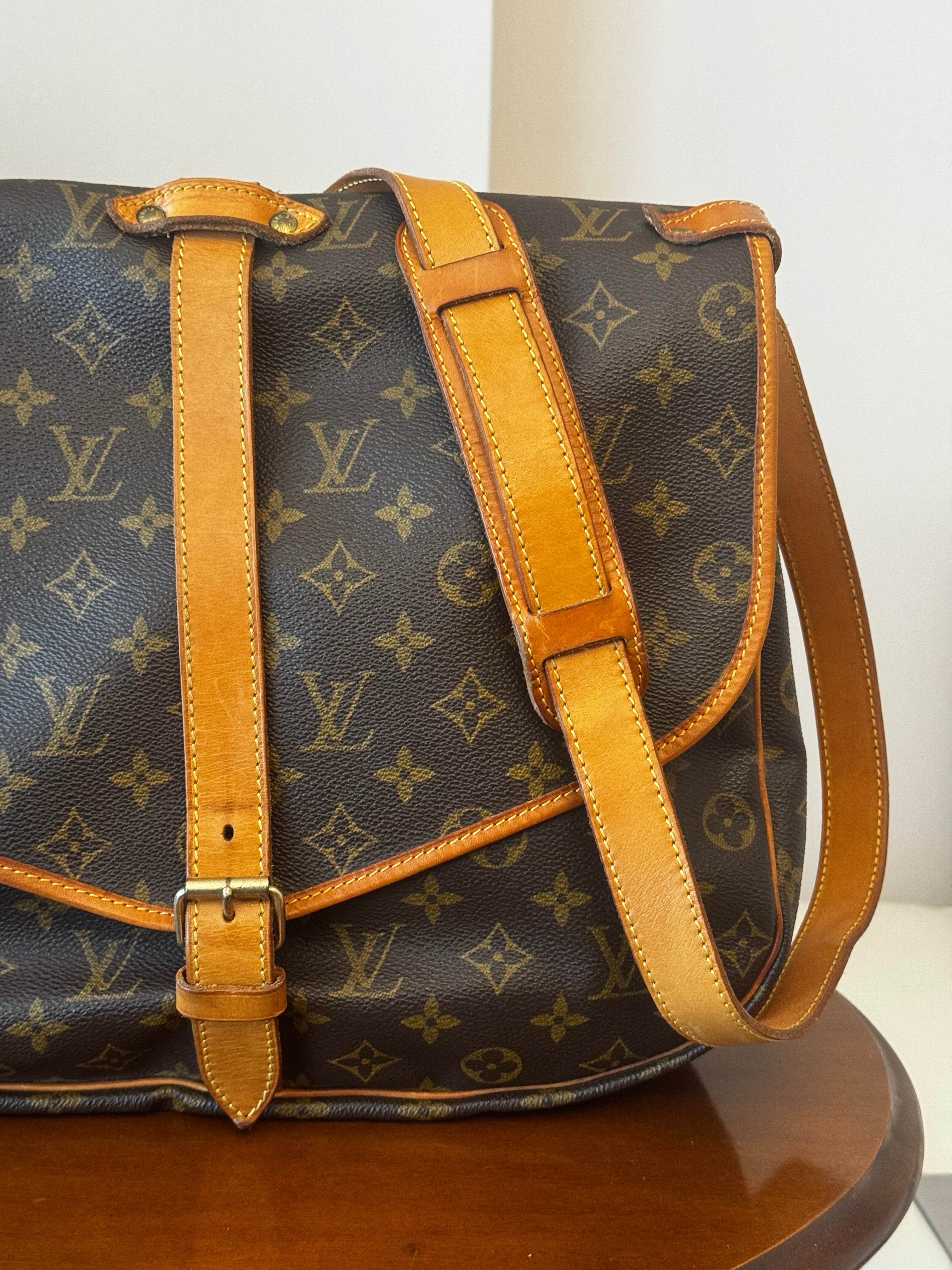 Louis Vuitton Saumur