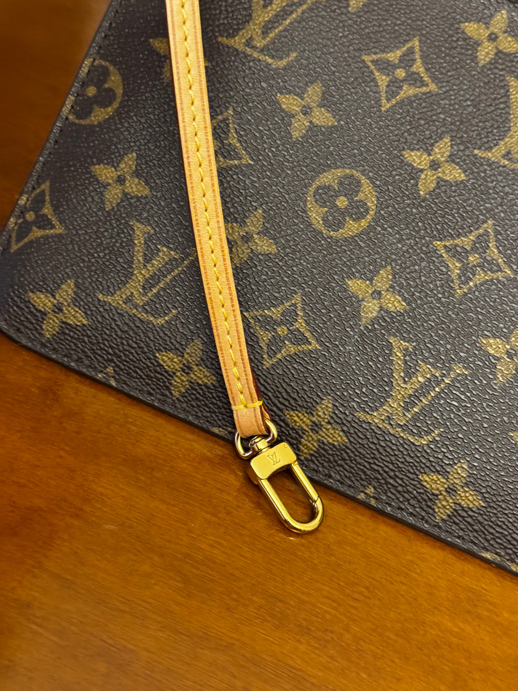 Louis Vuitton Pochette