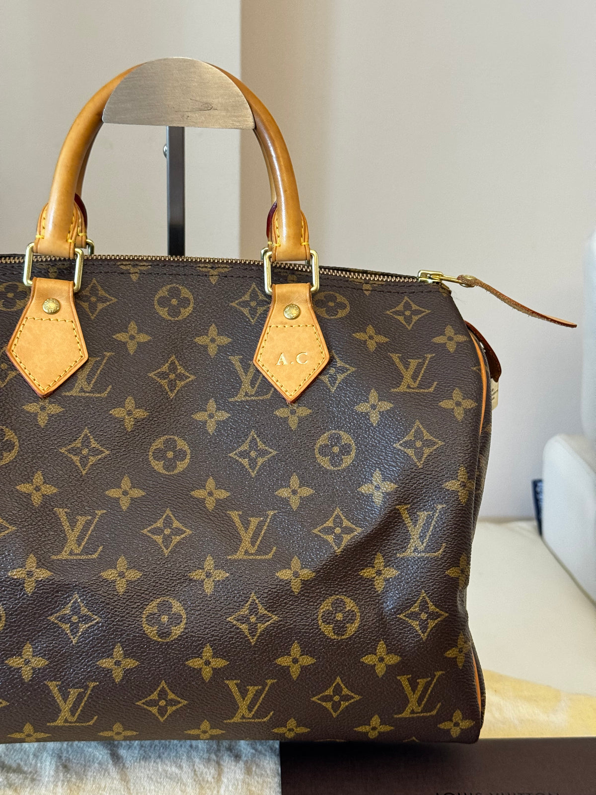 Louis Vuitton Speedy 30