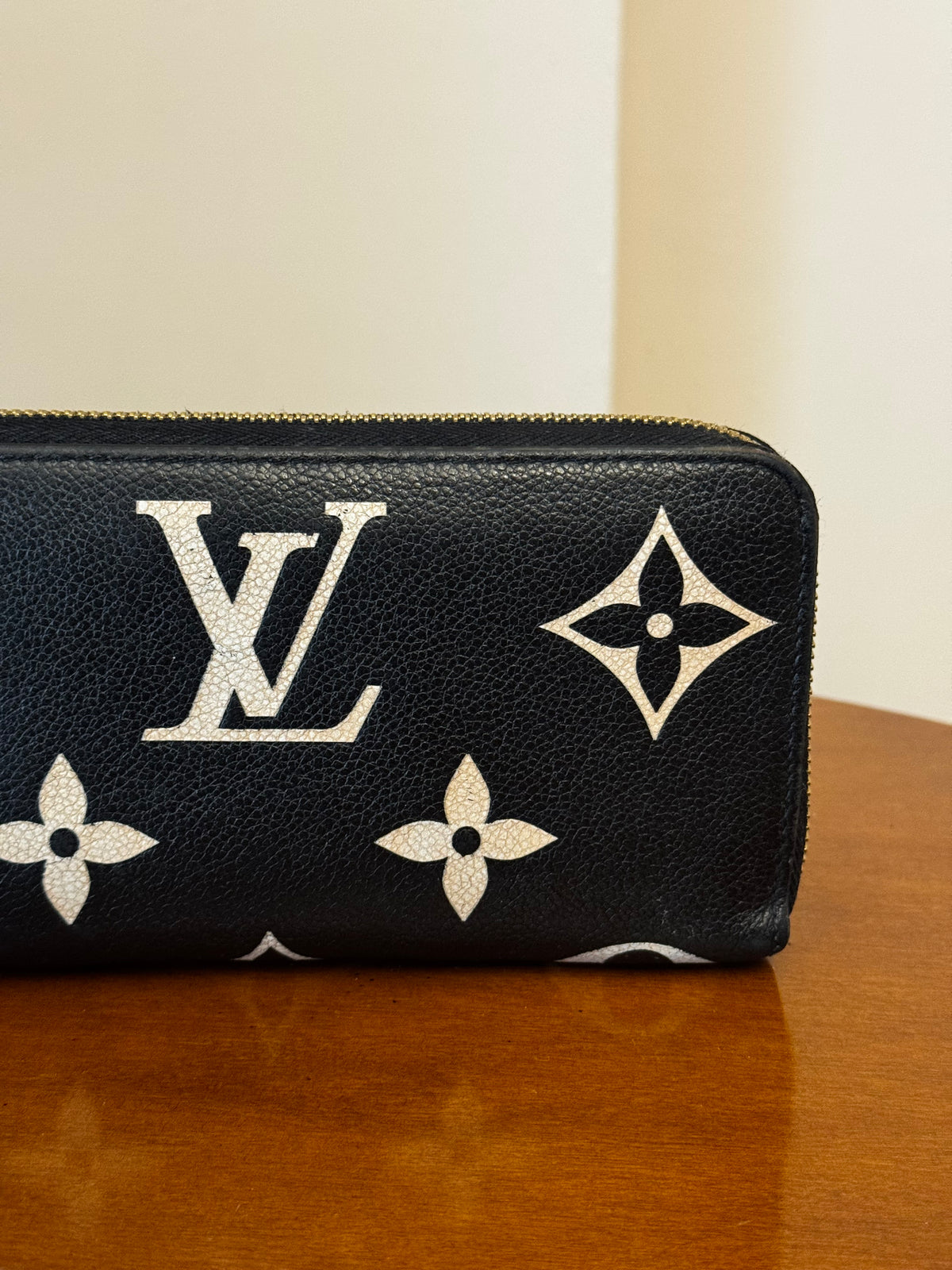 Louis Vuitton zippy Bicolor Monogram Empreinte