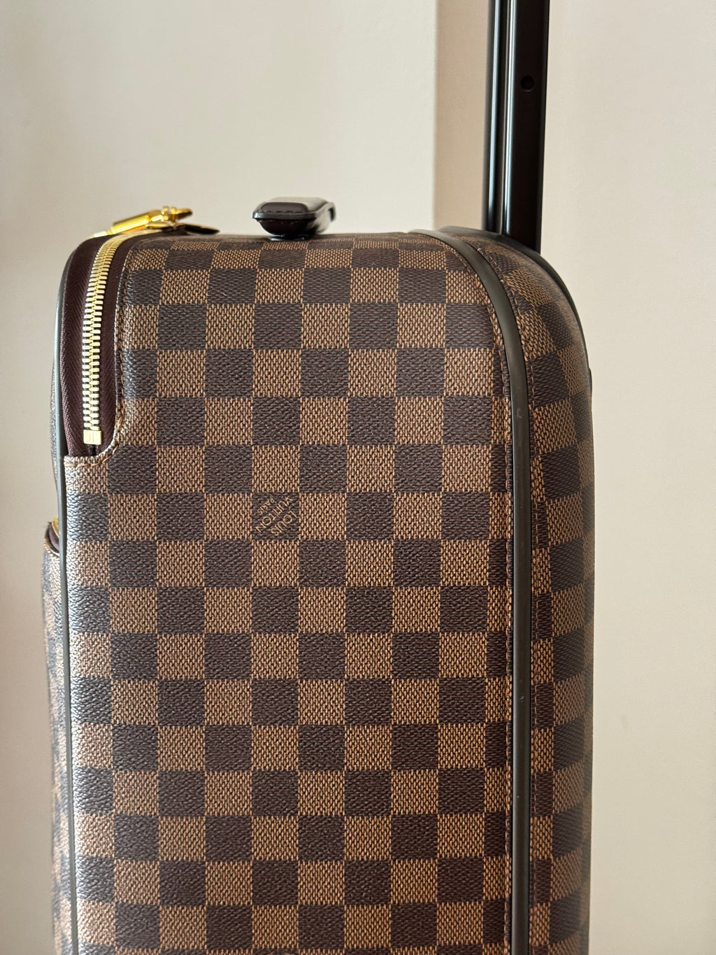 Louis Vuitton Pegase