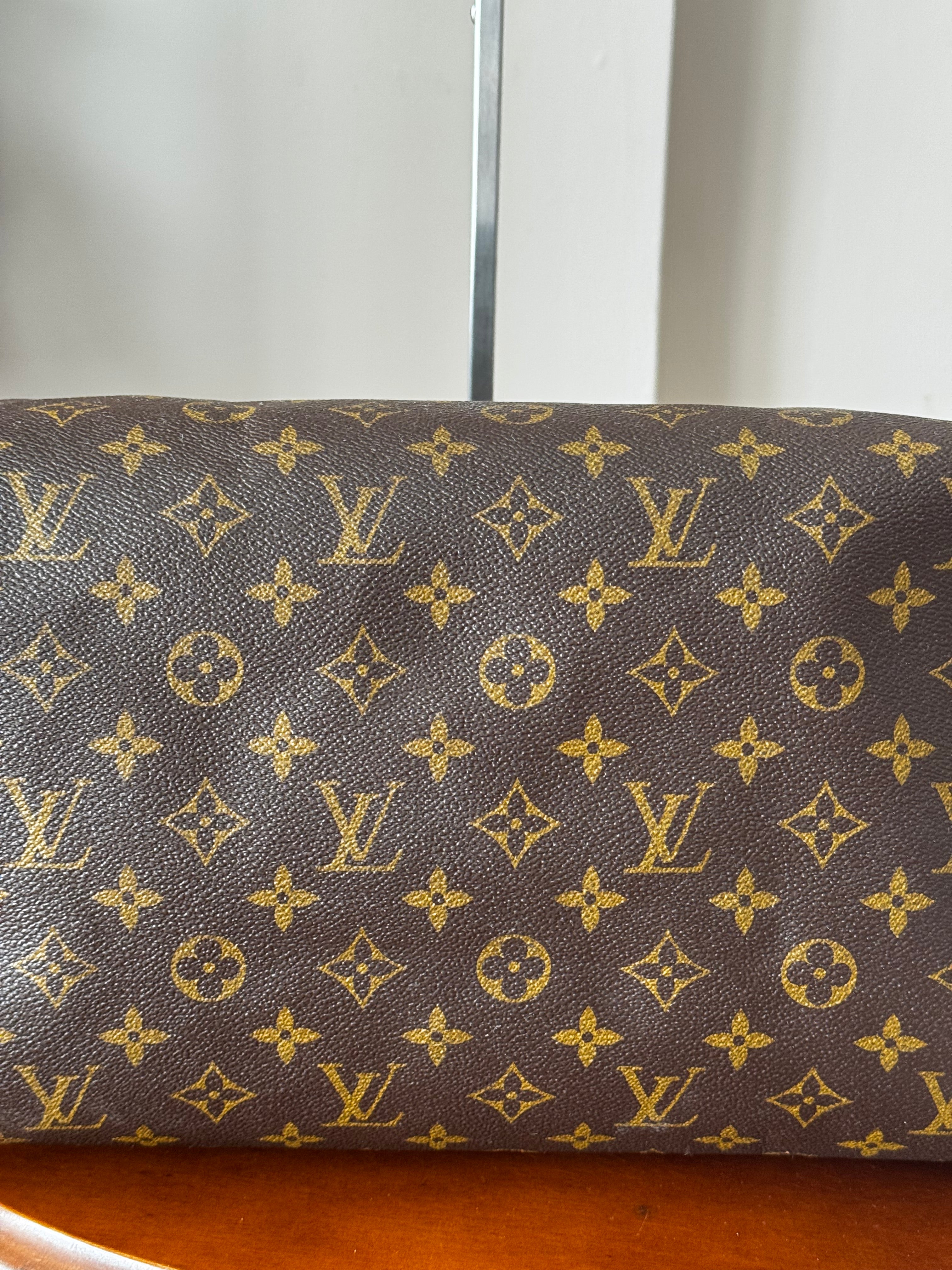 Louis Vuitton Speedy 35