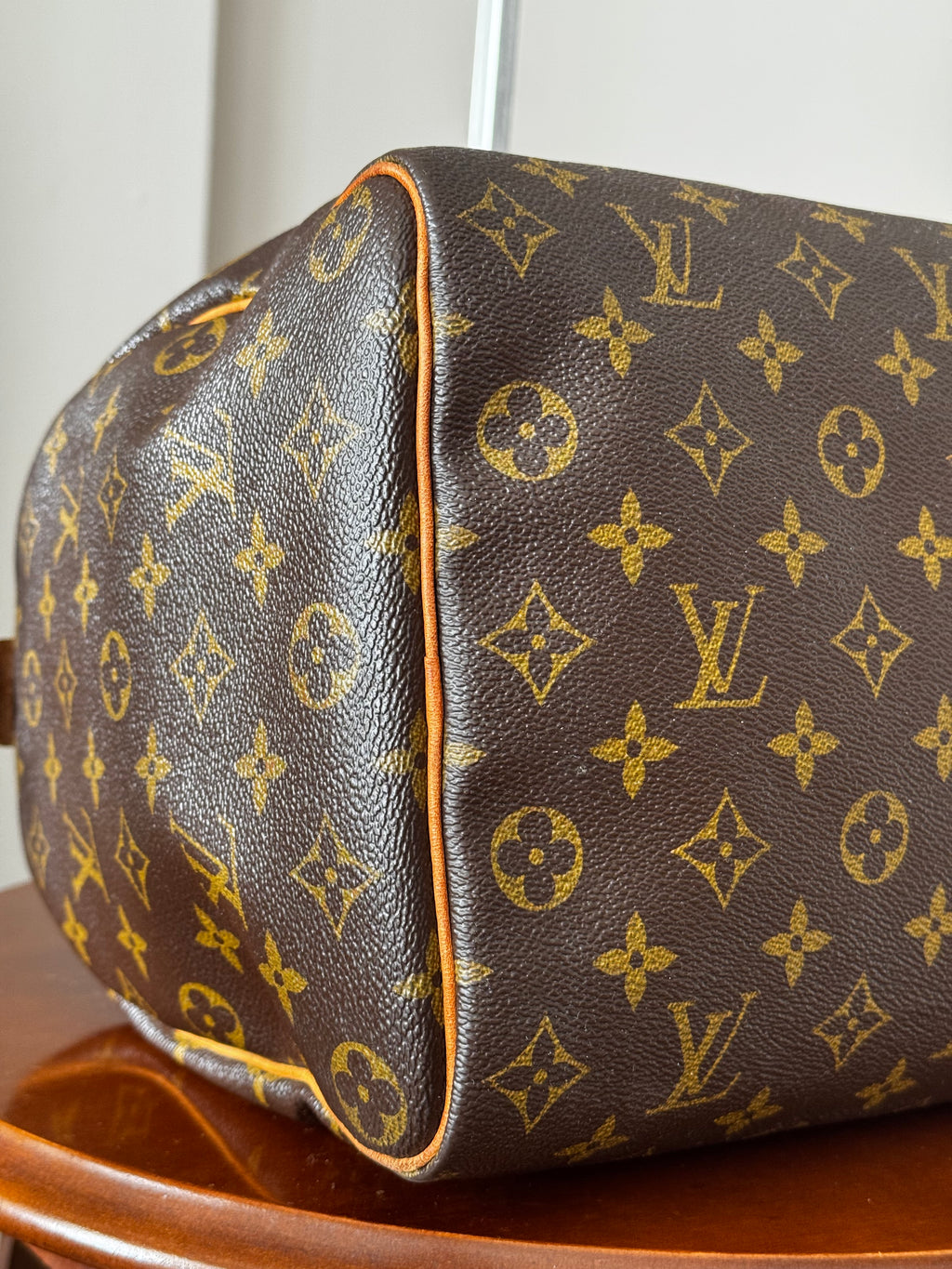 Louis Vuitton Speedy 35