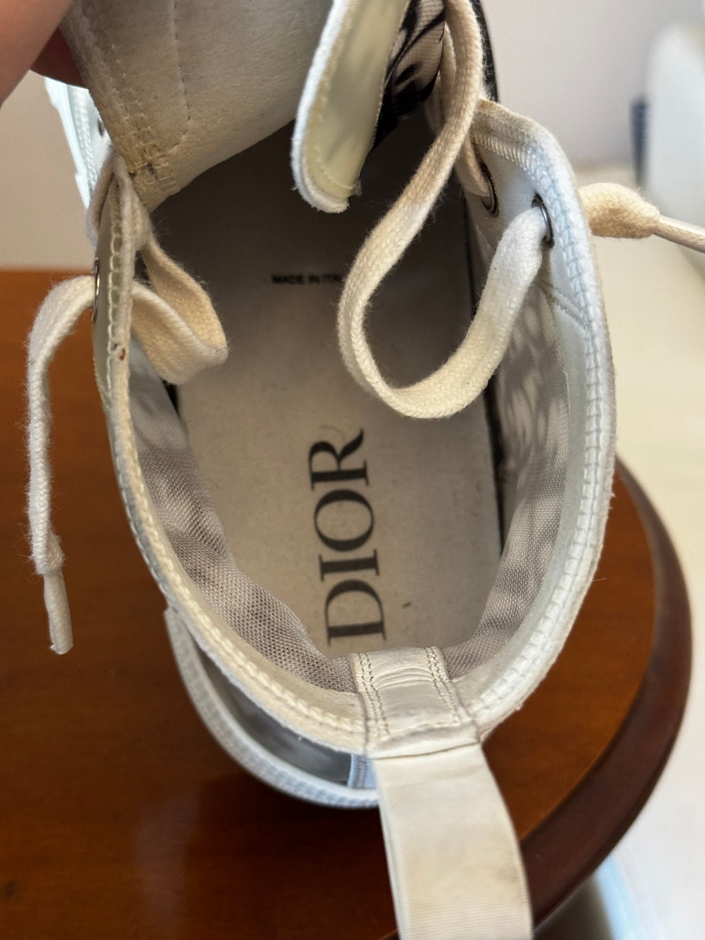 Dior b23