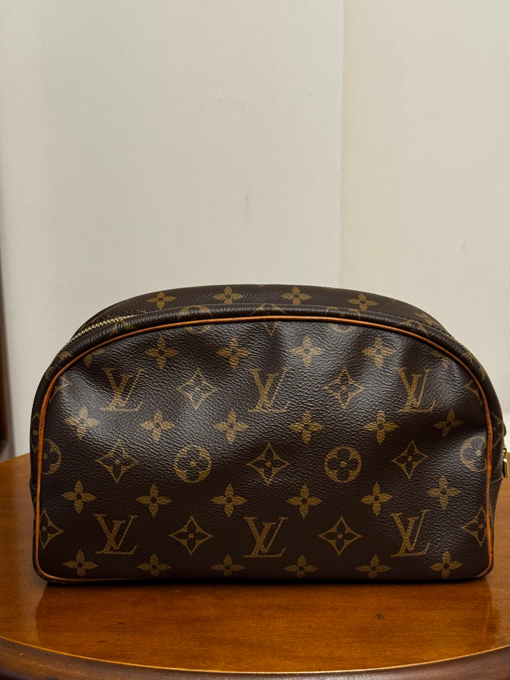 Louis Vuitton Trousse Toilette