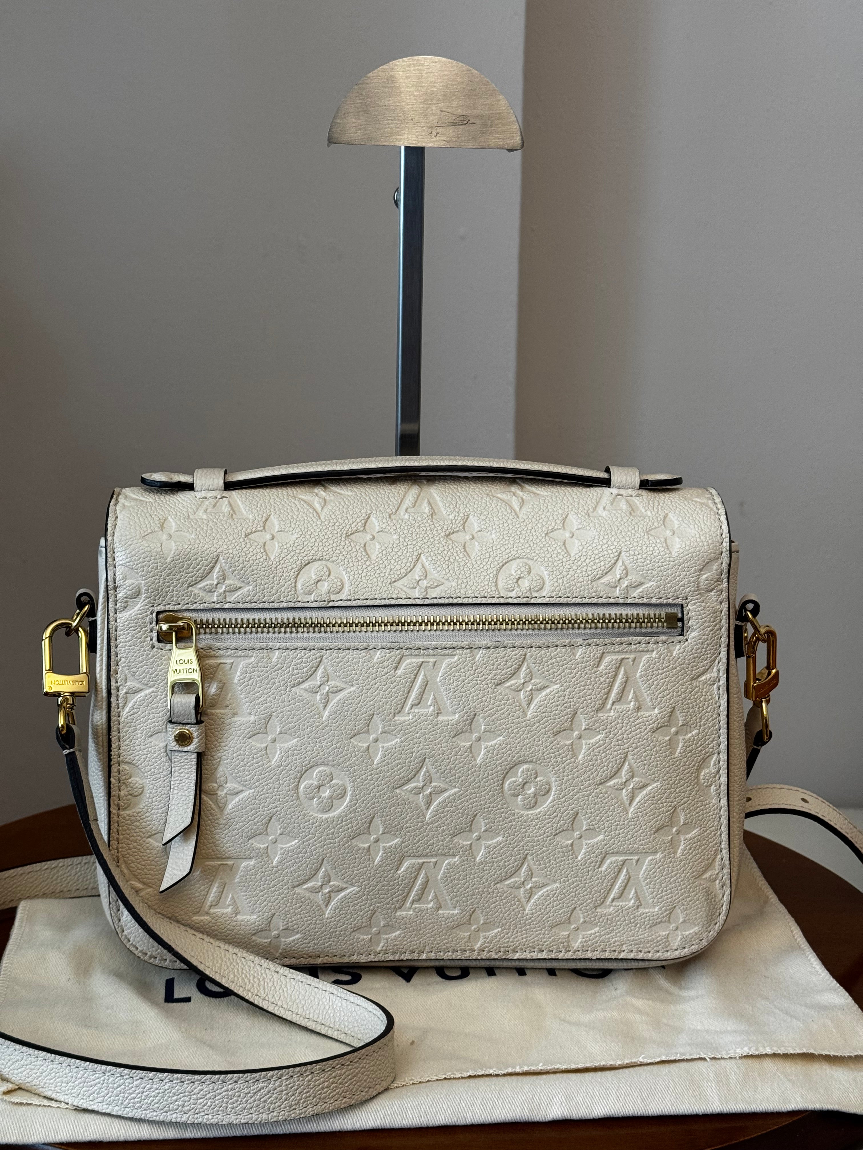 Louis Vuitton Metis