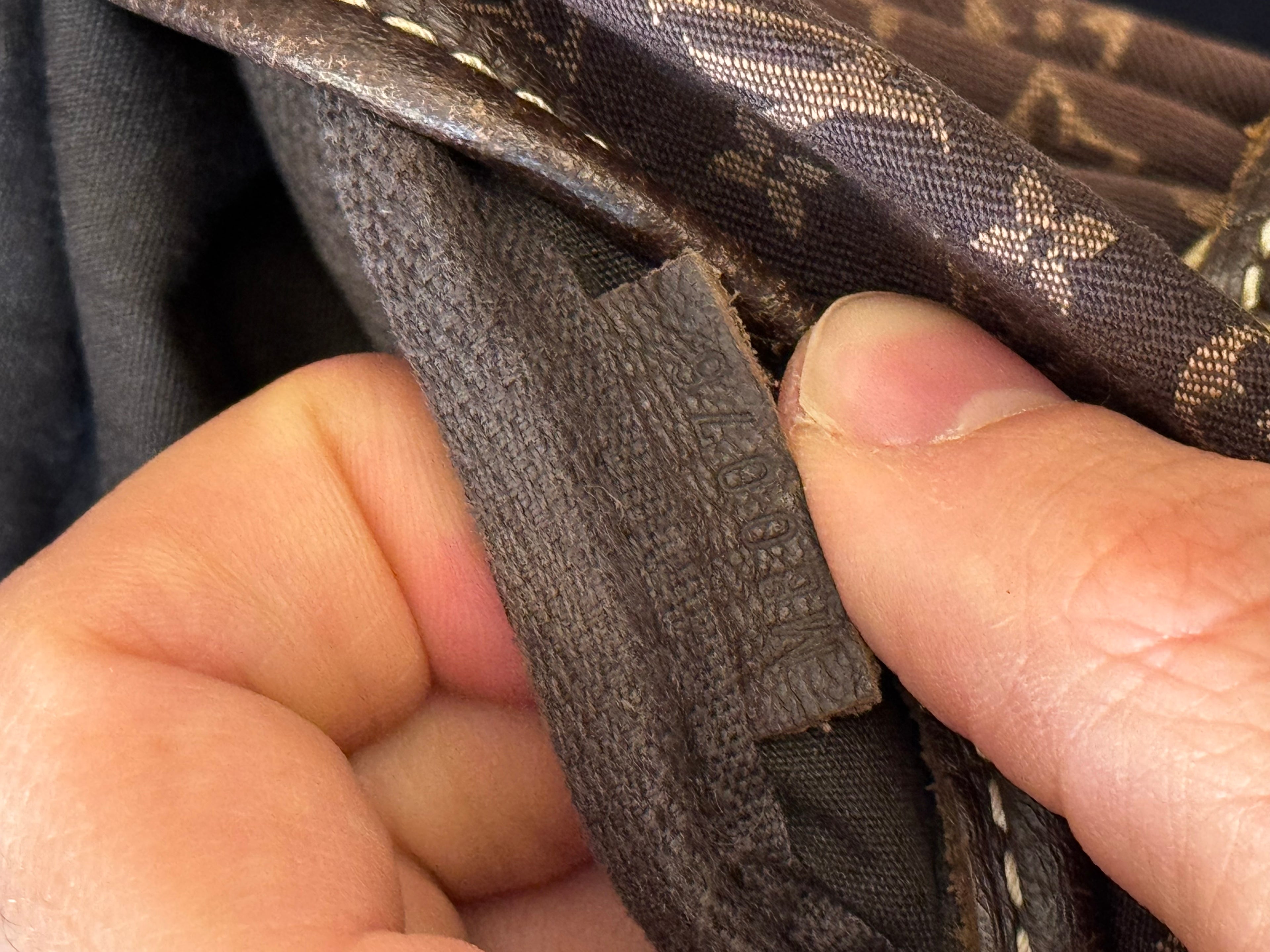 Louis Vuitton Monogram Mini Lin Saumur 30