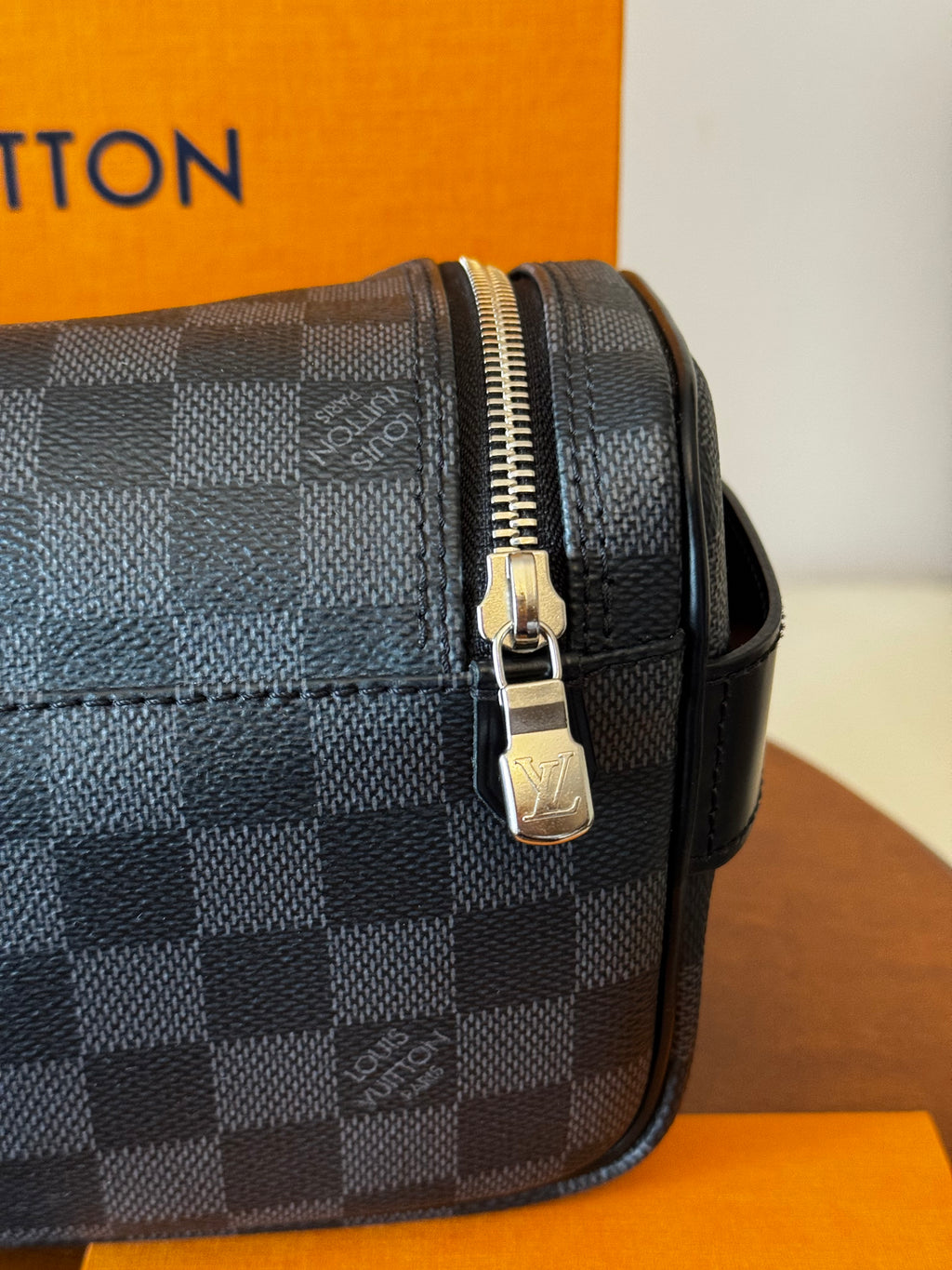 Louis vuitton Trousse Toilette