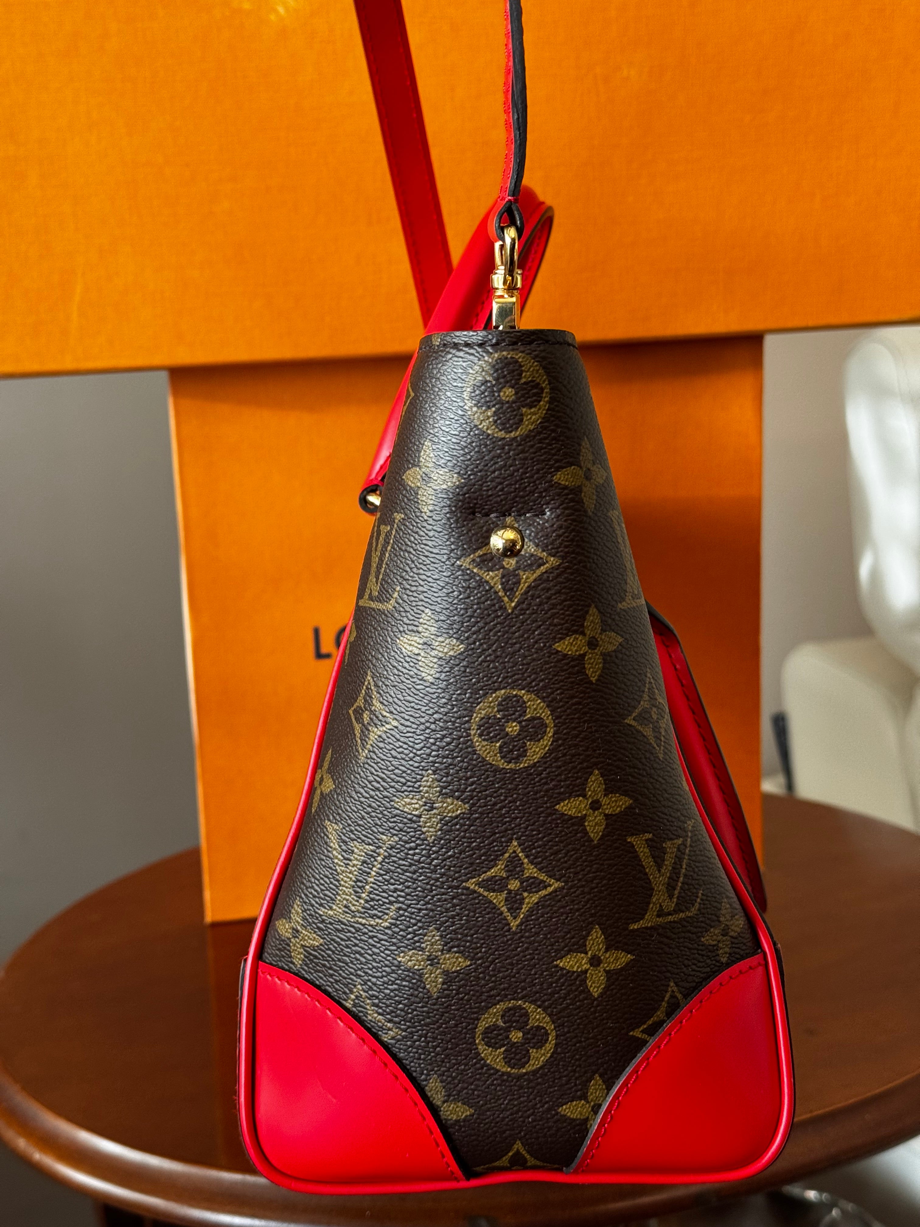 Louis Vuitton Phenix
