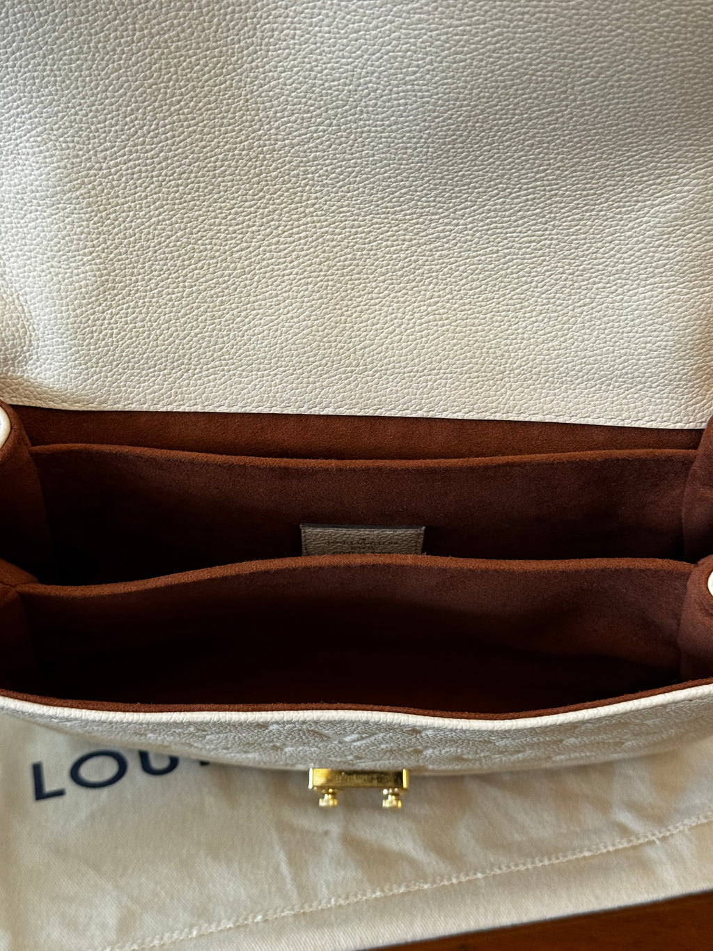 Louis Vuitton Metis
