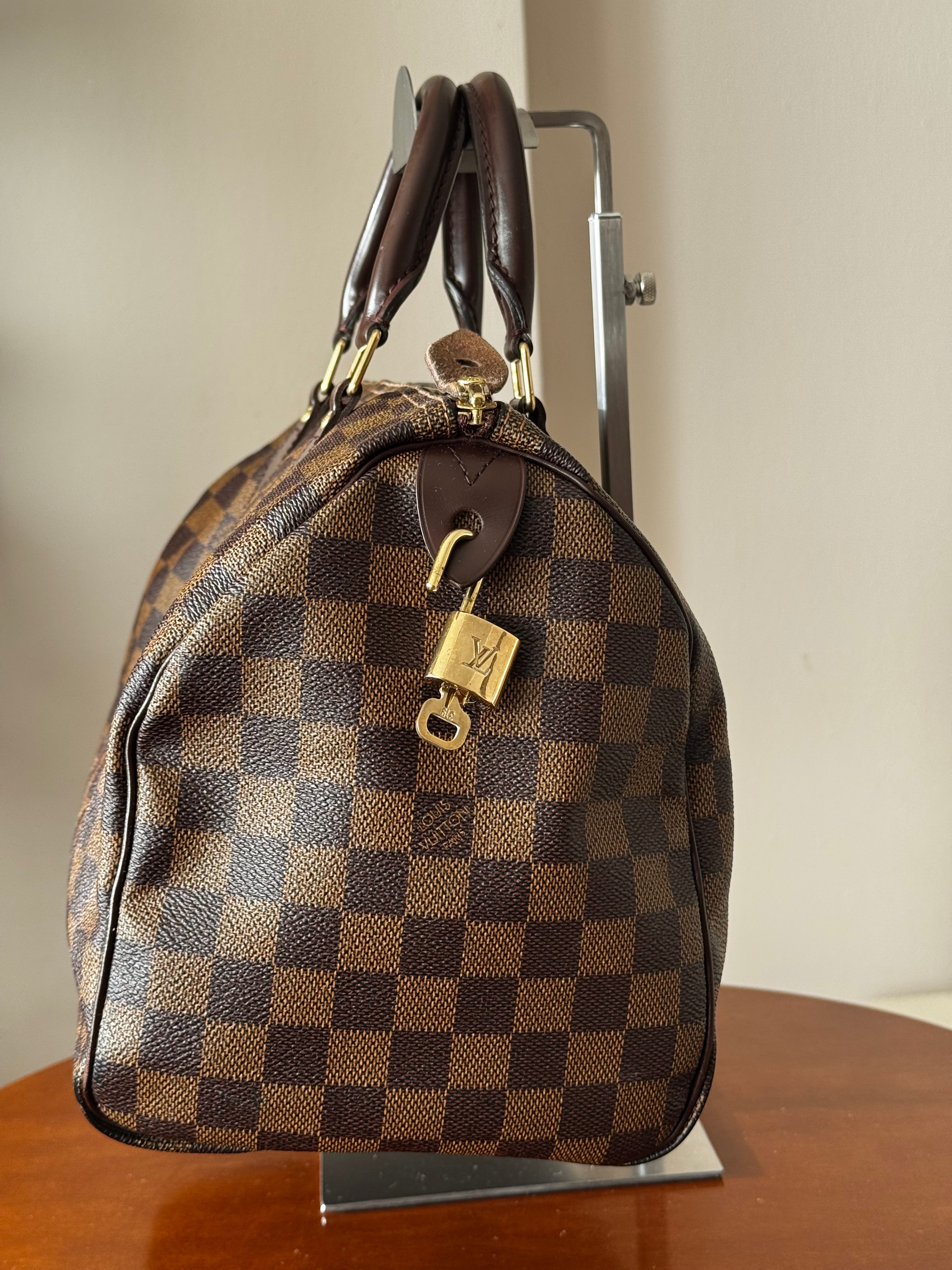 Louis Vuitton Speedy 30