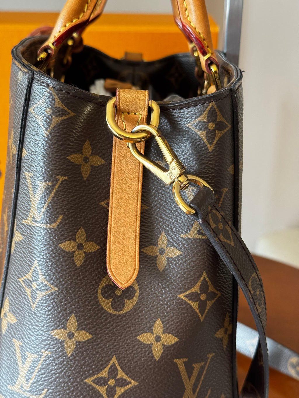 Louis vuitton Montaigne PM