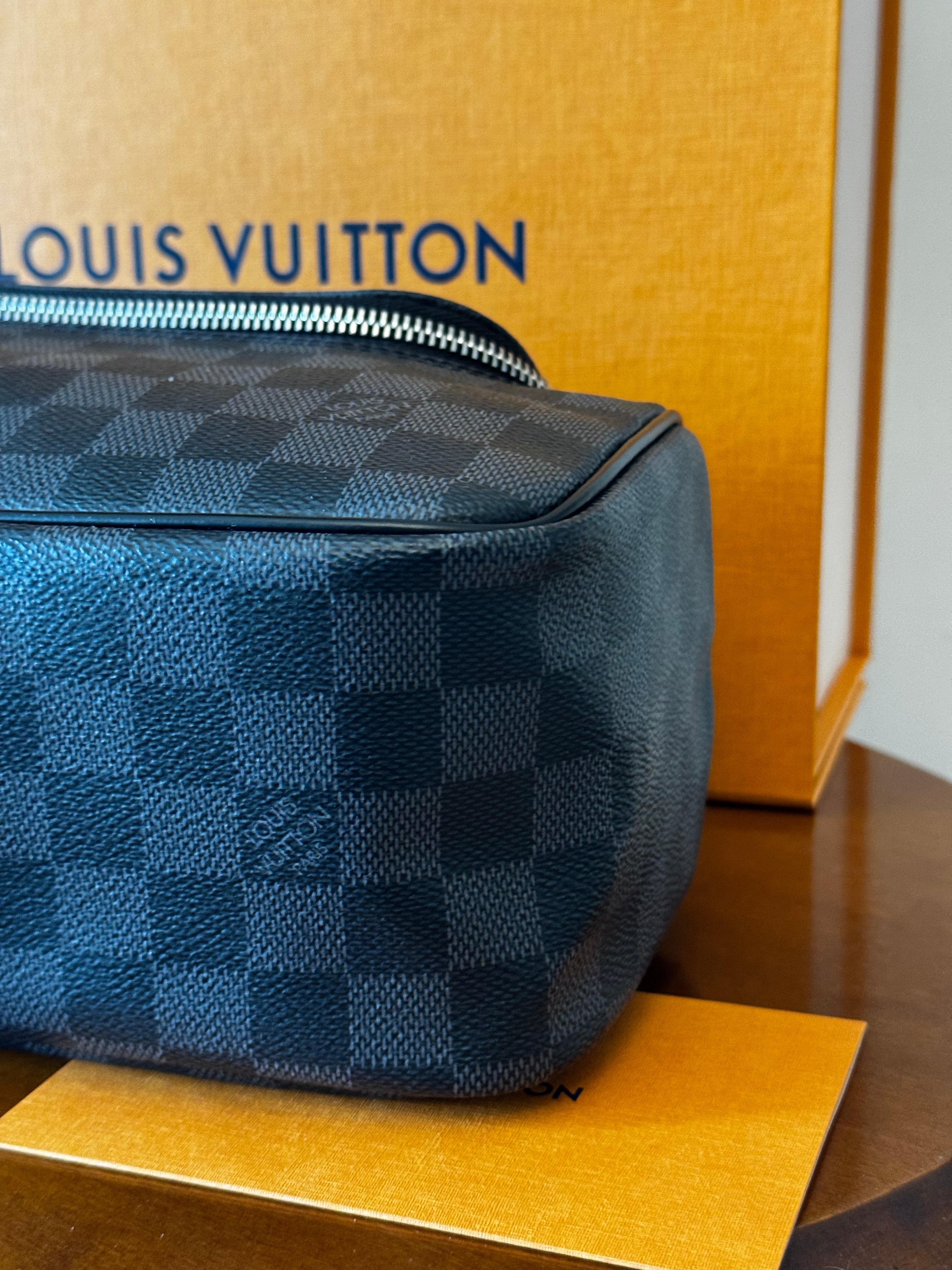 Louis vuitton Trousse Toilette