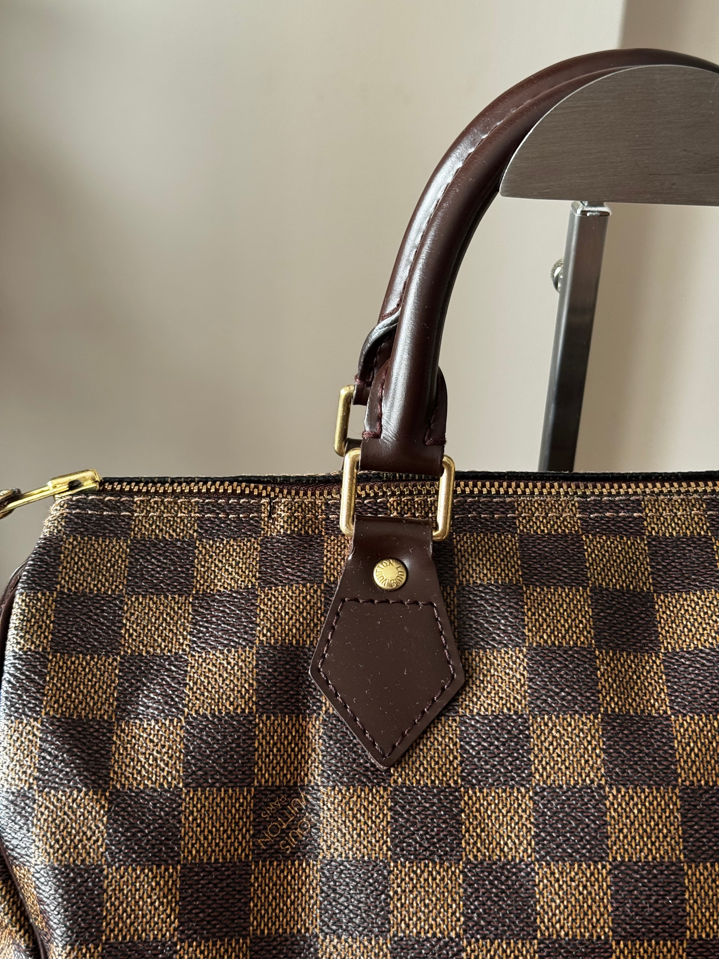 Louis Vuitton Speedy 30