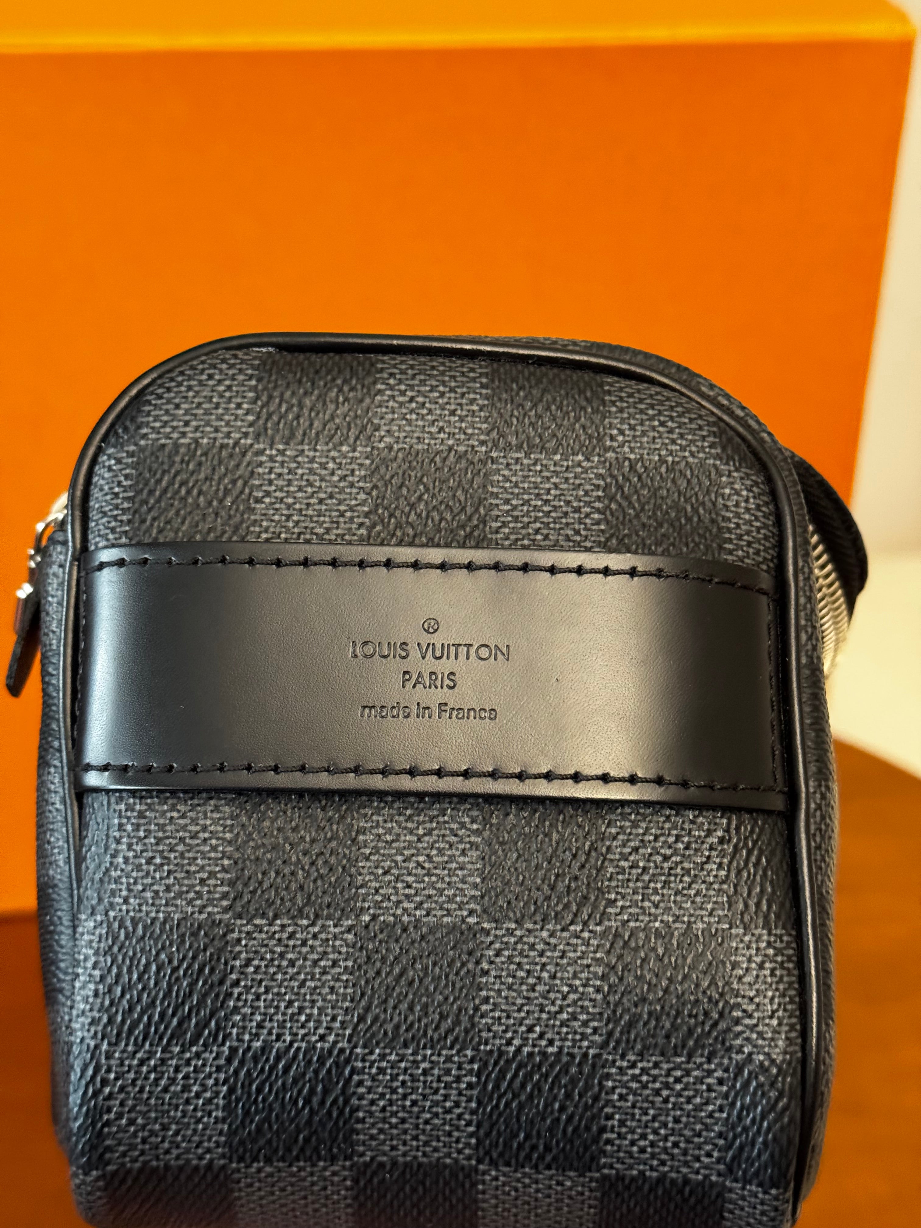 Louis Vuitton Trousse Toilette