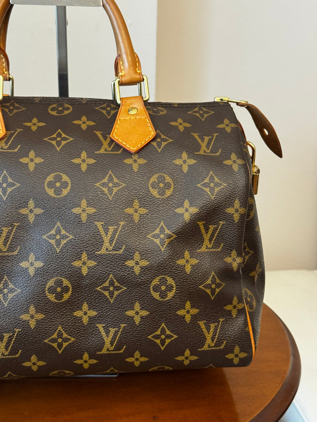 Lousi Vuitton Speedy 30