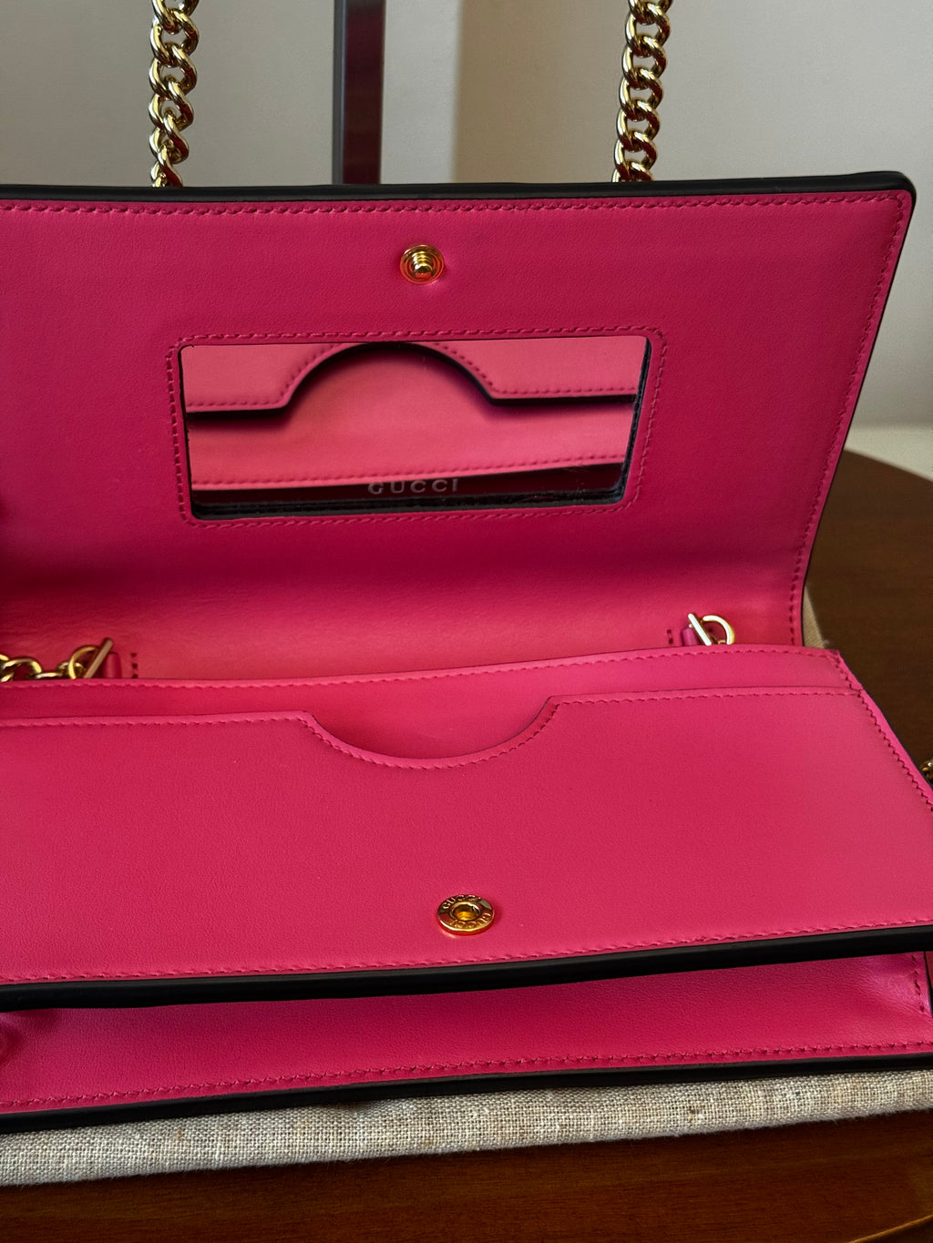 Gucci GG Matelassé Chain Wallet