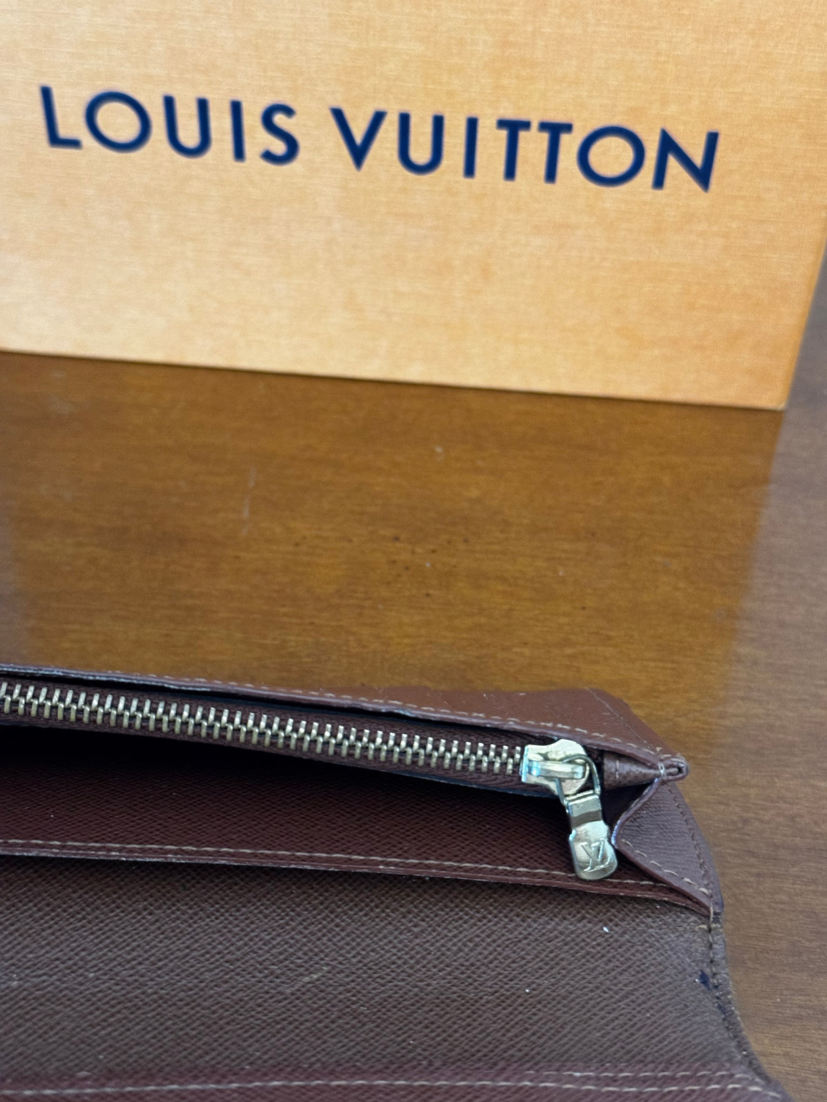 Louis Vuitton Brazza