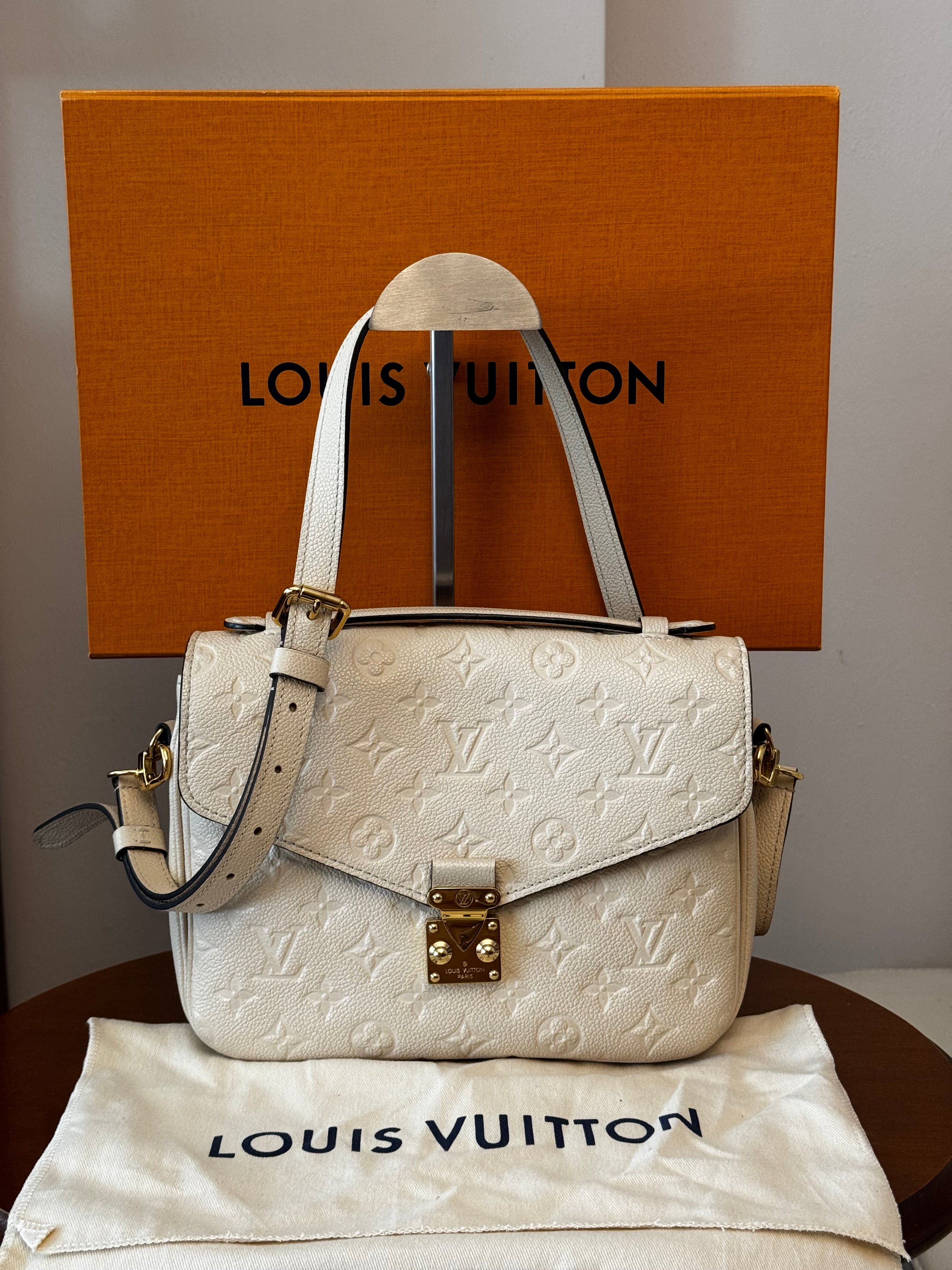 Louis Vuitton Metis