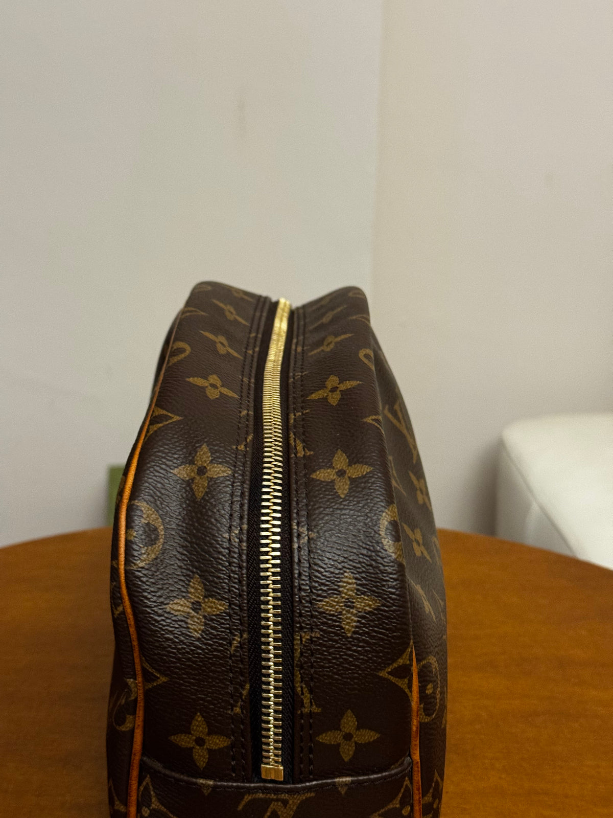 Louis Vuitton Trousse Toilette