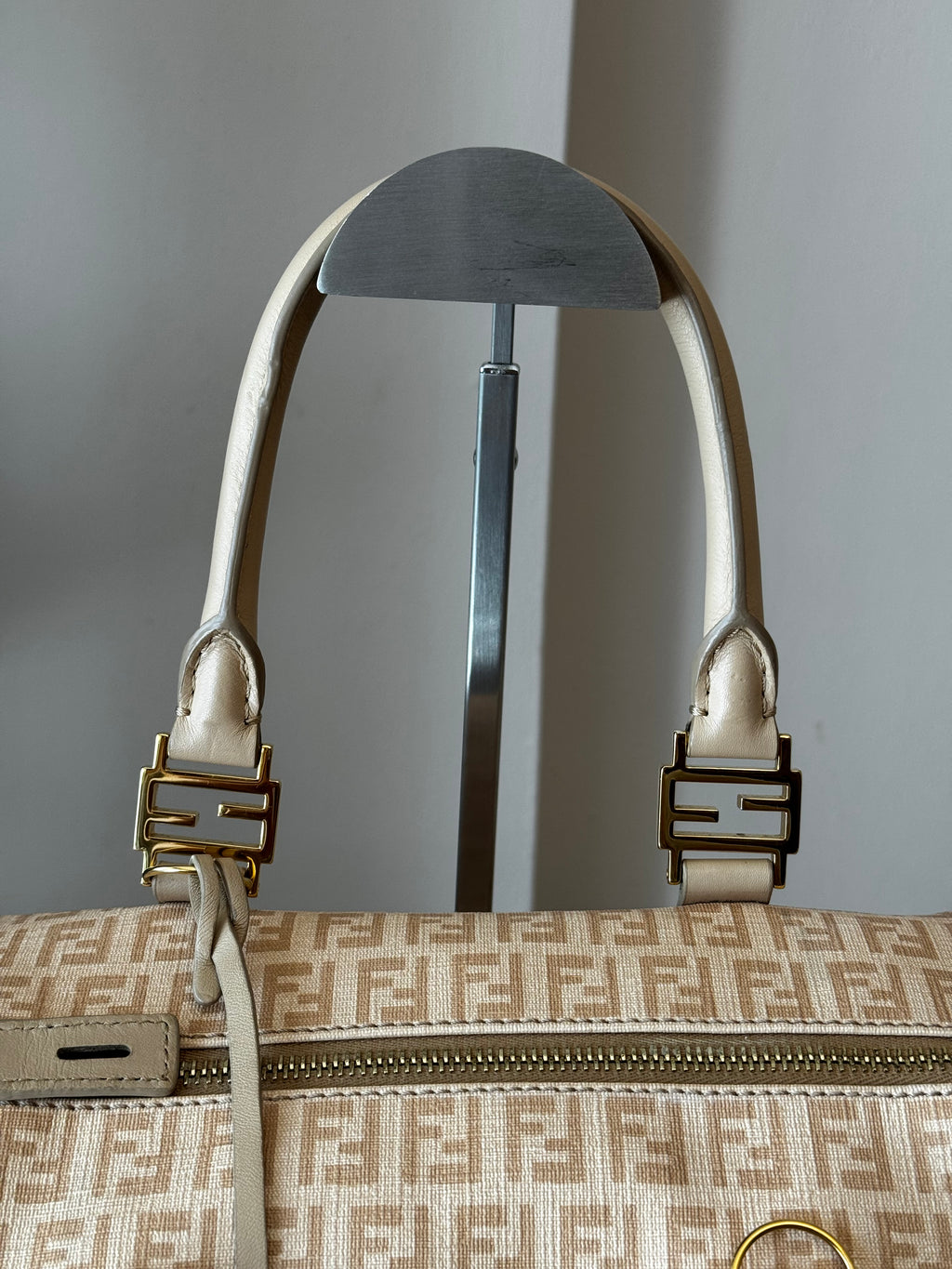 Fendi FOREVER/ZUCCHIN+ COW+CAMELLIA