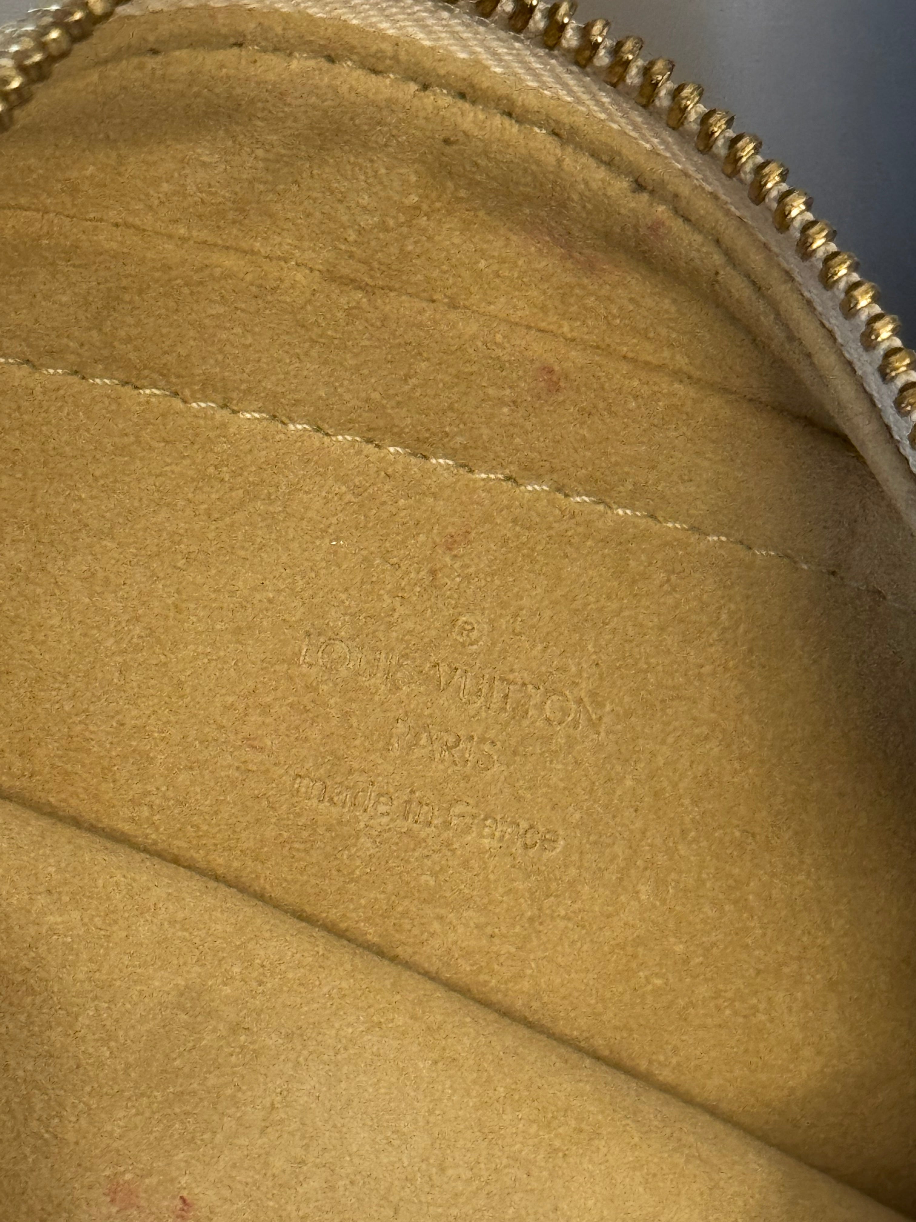 Louis Vuitton Pochette Milla Damier Azur