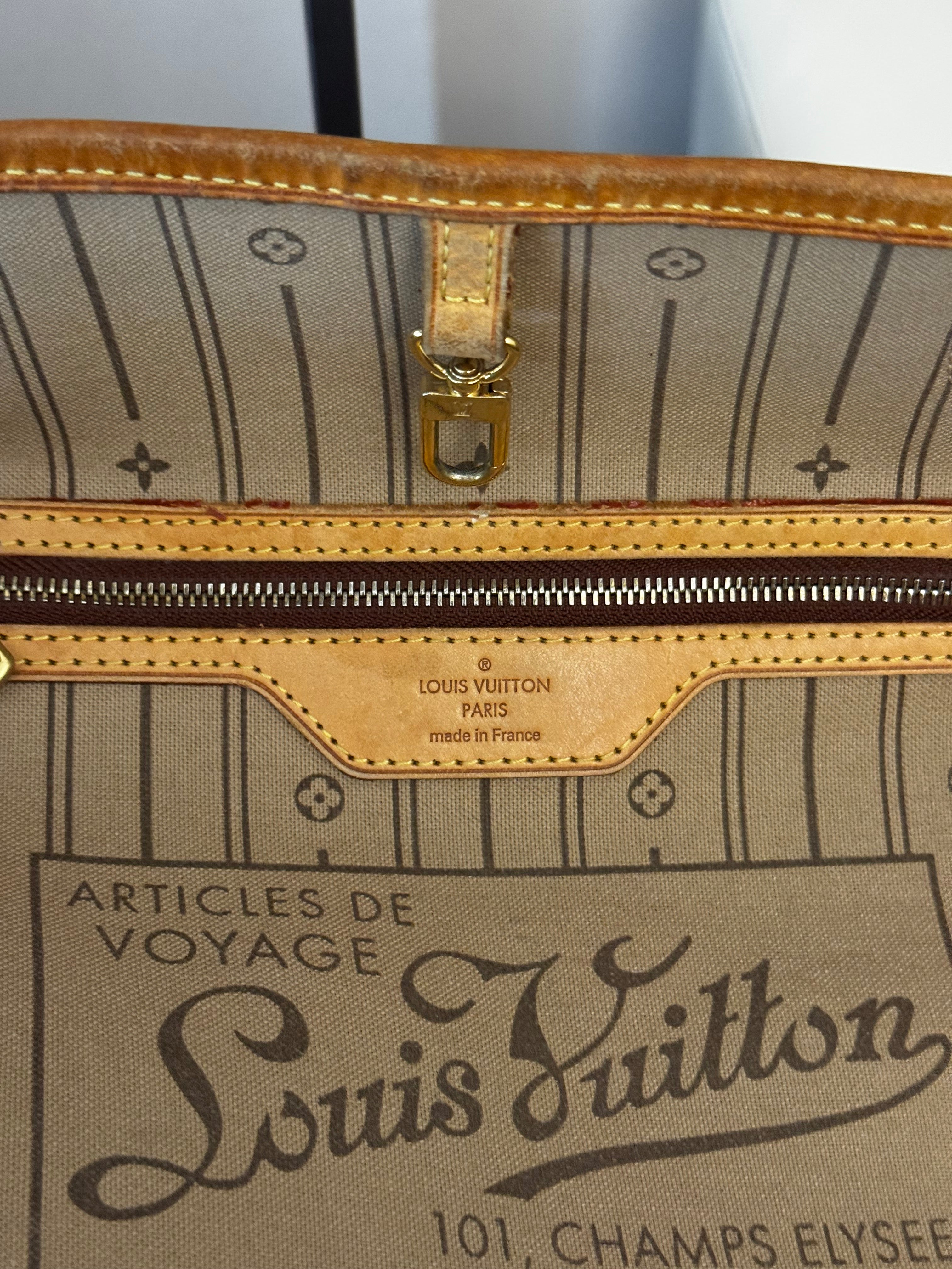 Louis Vuitton Neverfull MM
