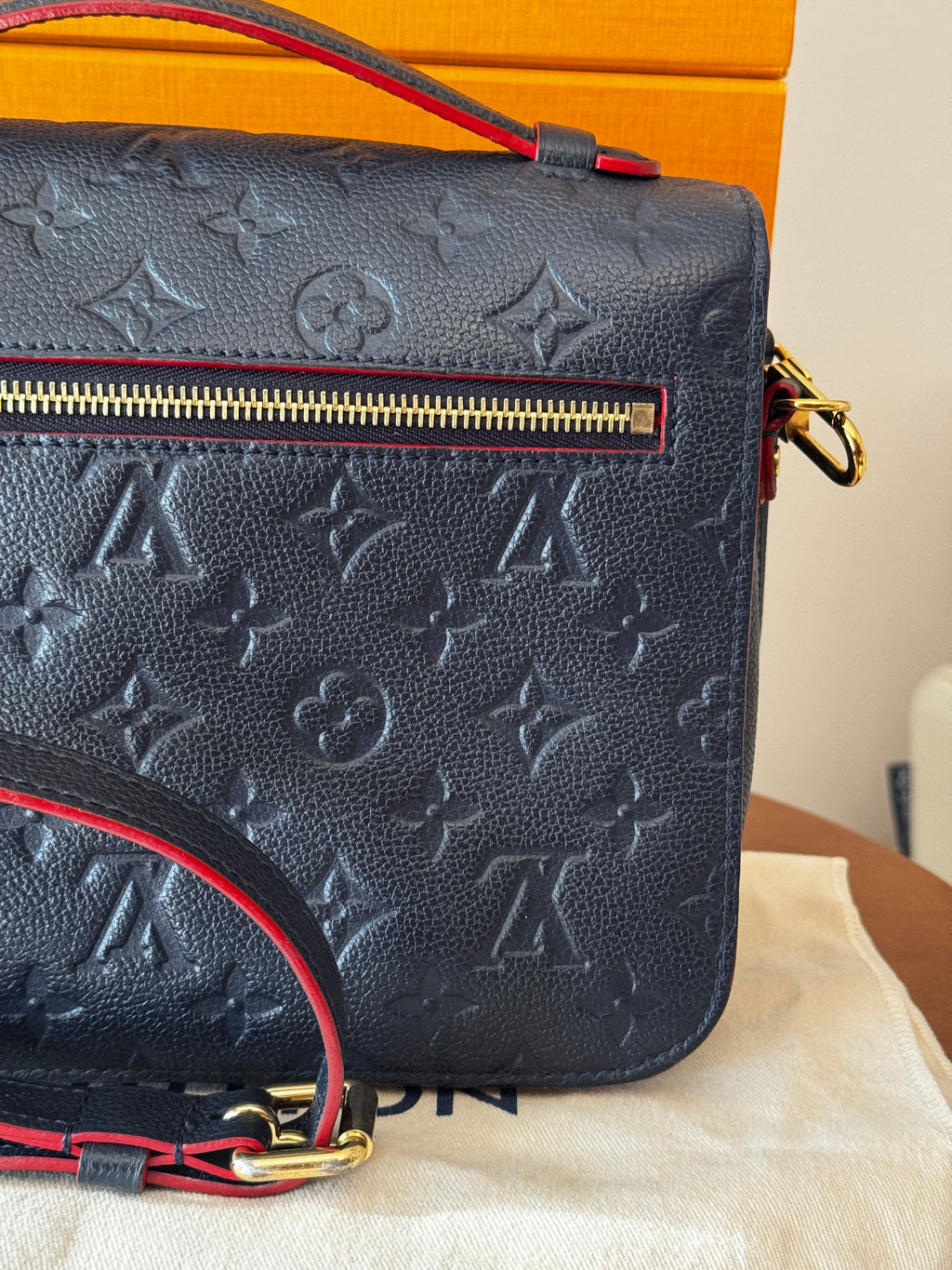 Louis Vuitton Metis