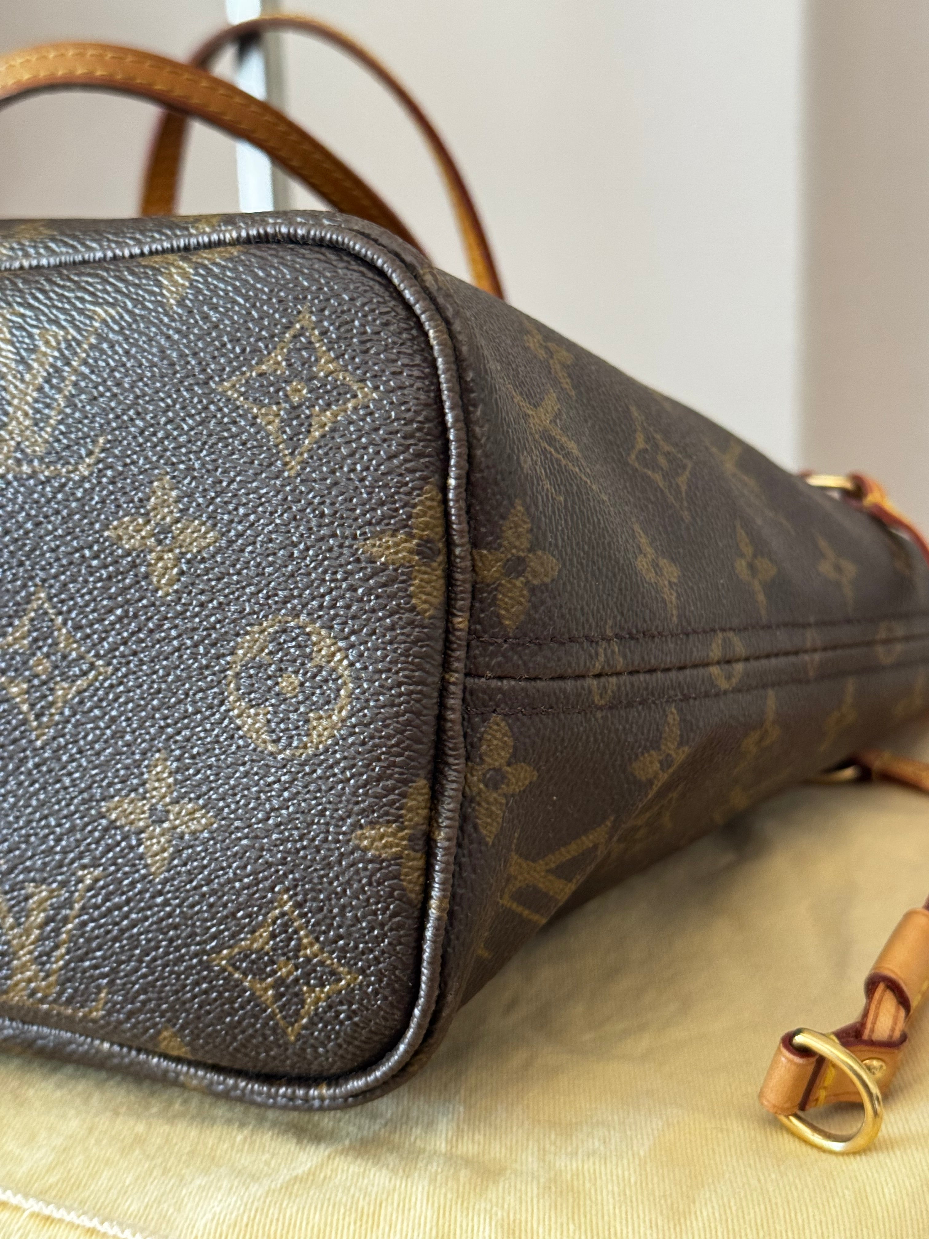 Louis Vuitton Neverfull PM